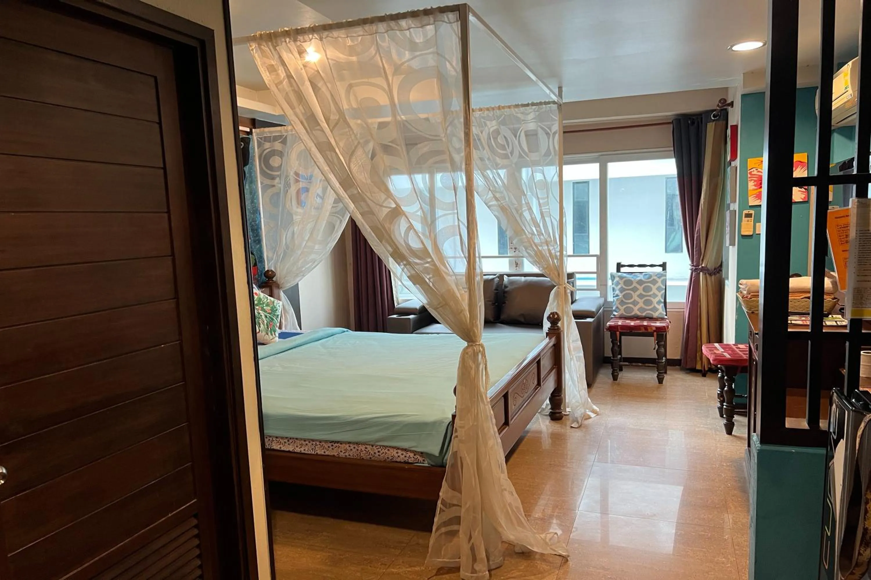 Bed in Sabai Sabai@Sukhumvit Hotel