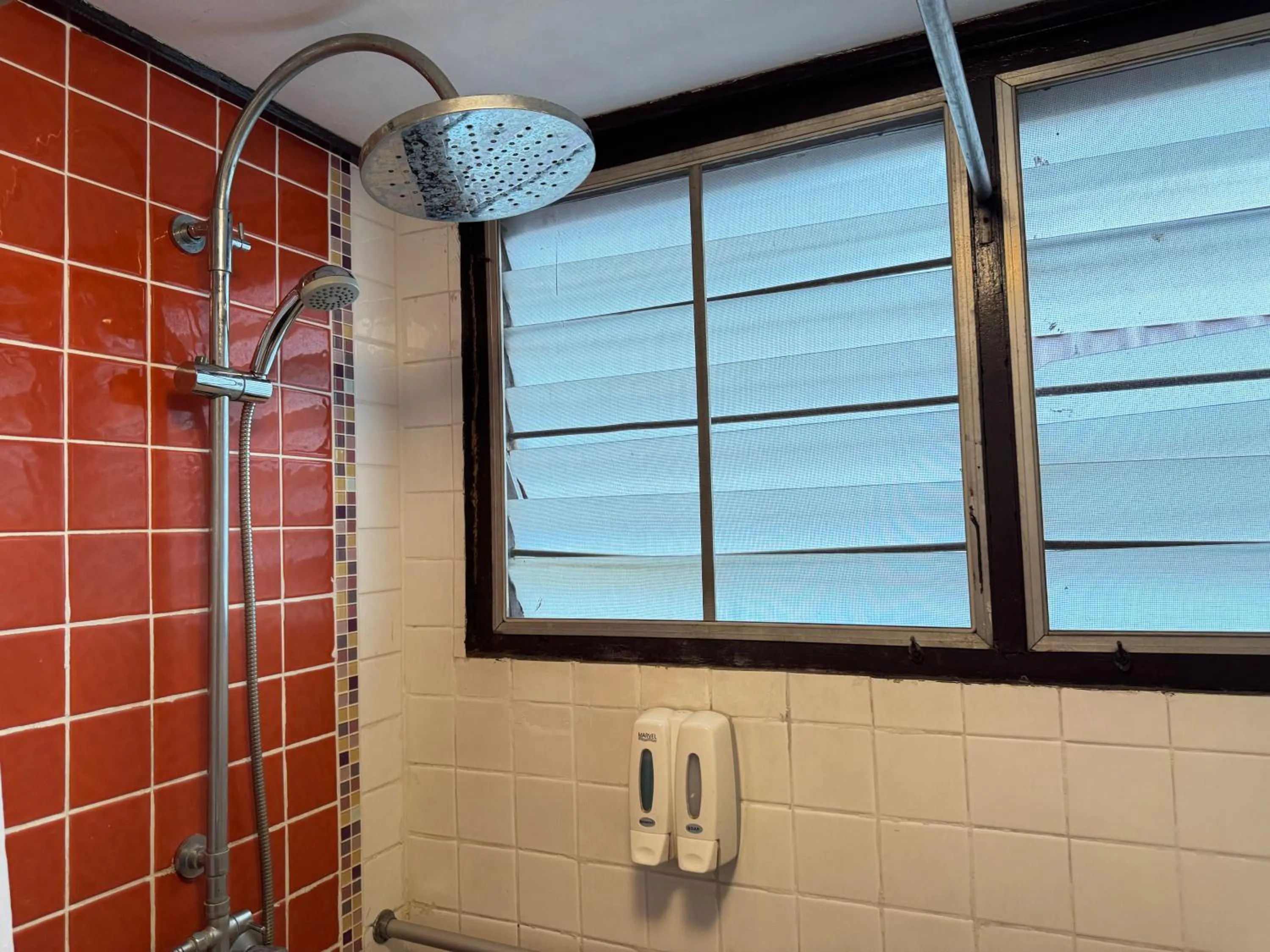 Bathroom in Lai Thai Guest House