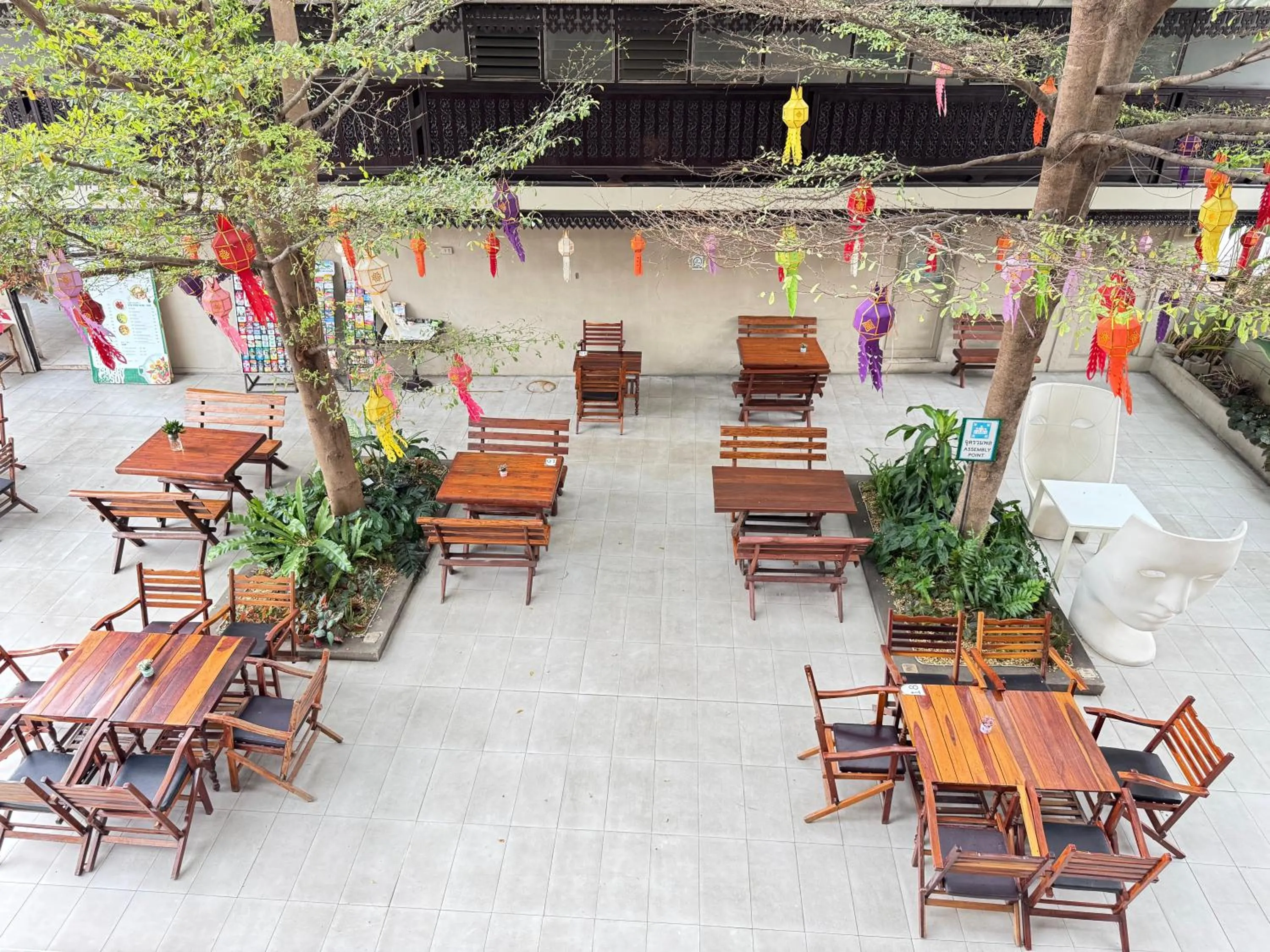 Area and facilities in Lai Thai Guest House