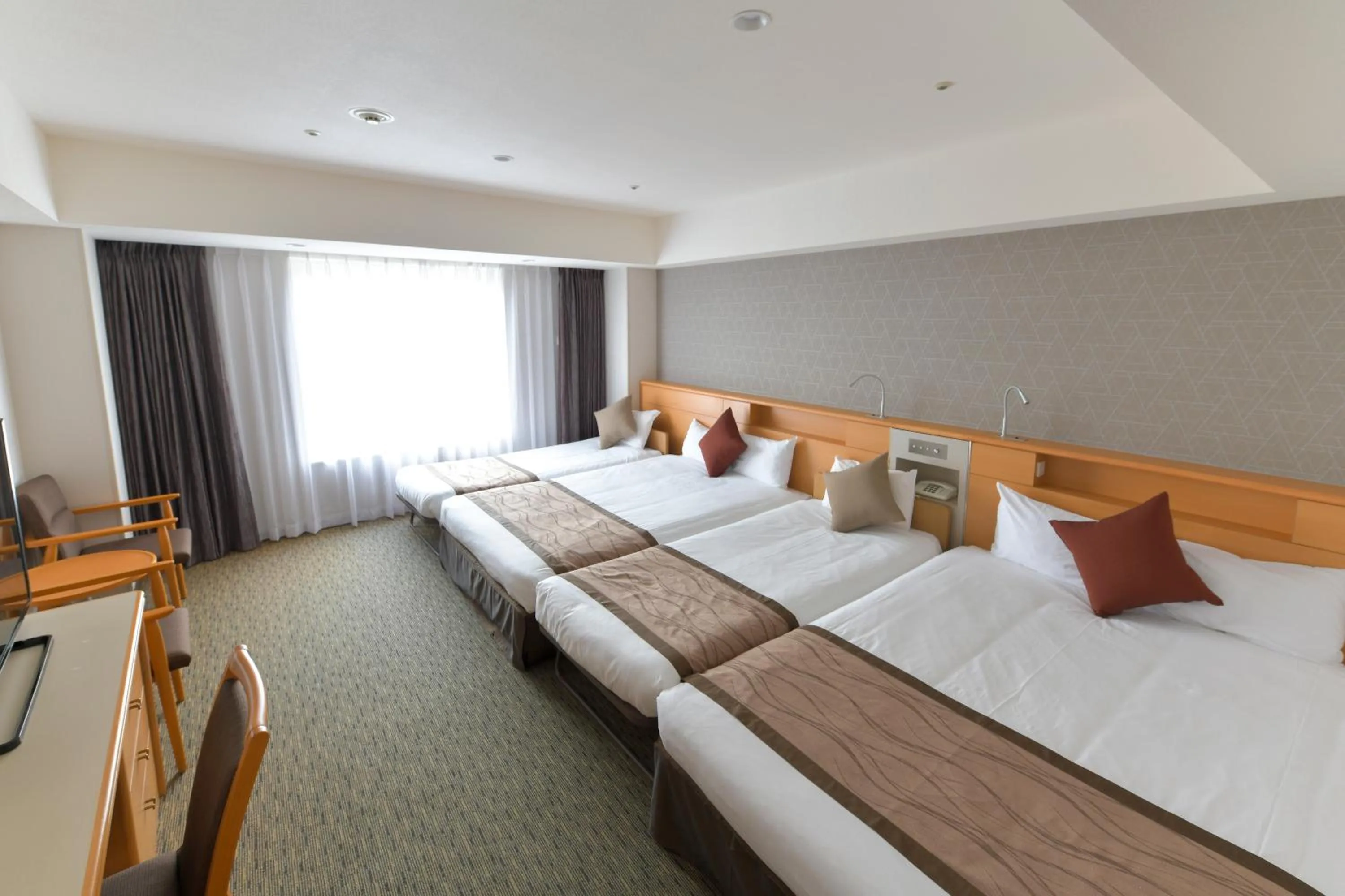 Photo of the whole room, Bed in Narita Tobu Hotel Airport