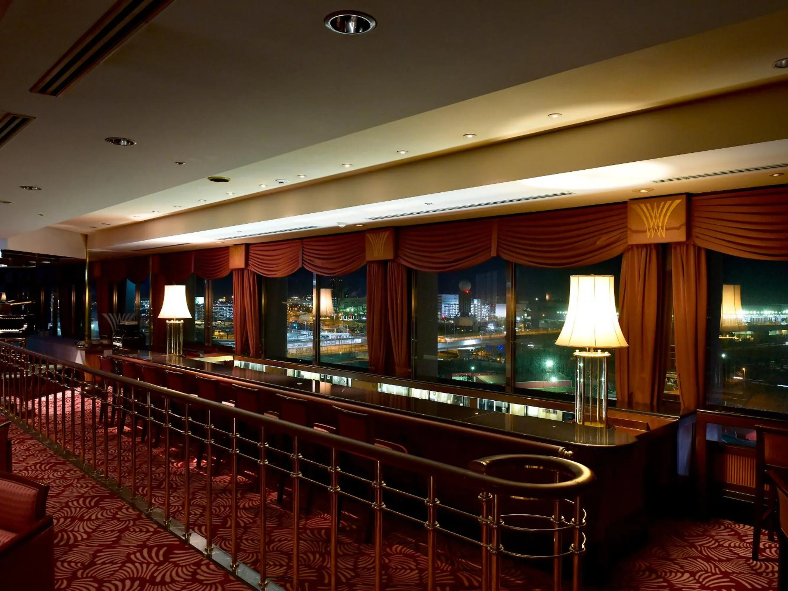 Lounge or bar in Narita Tobu Hotel Airport