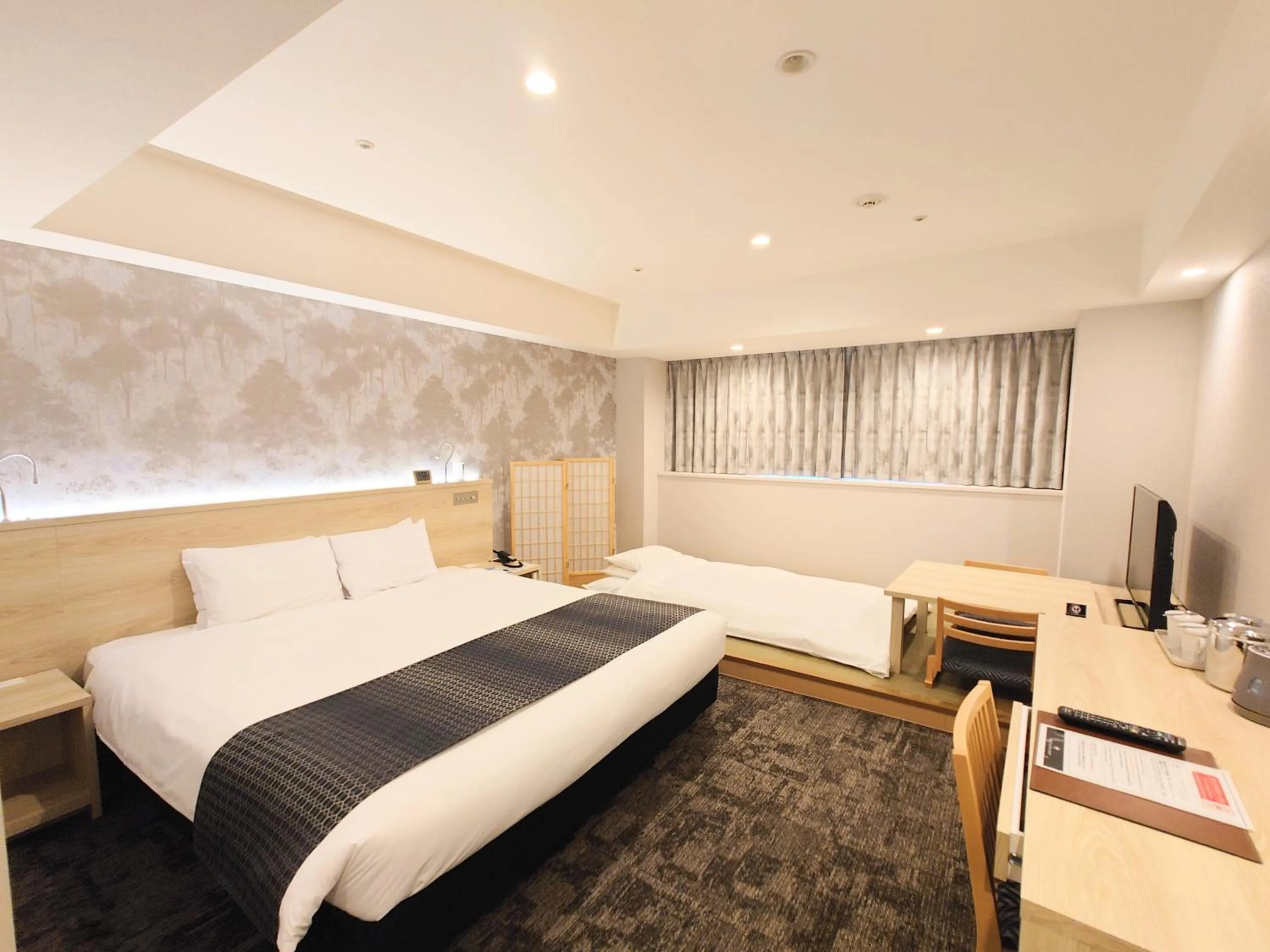 Photo of the whole room, Bed in Narita Tobu Hotel Airport