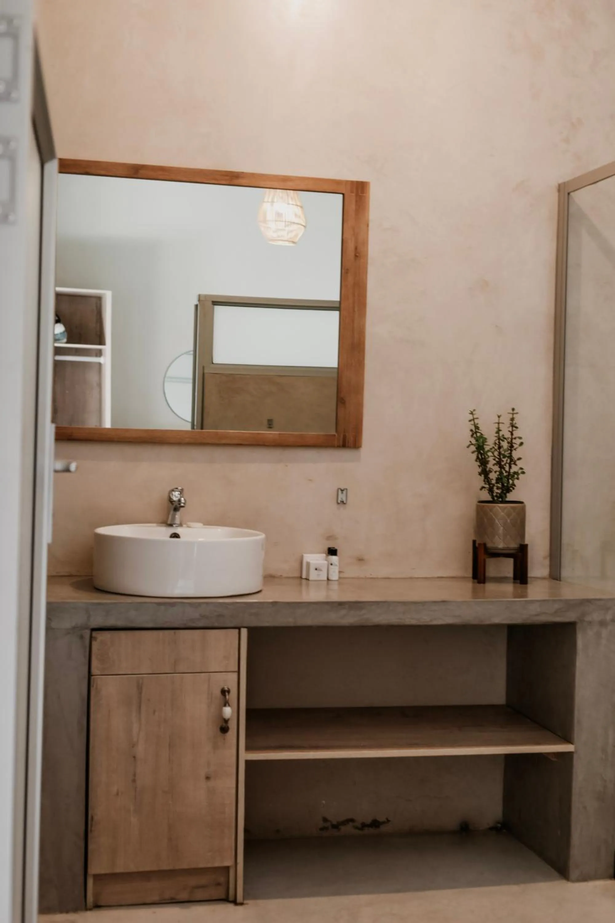 Bathroom in Lighthouse Guesthouse & Cafe