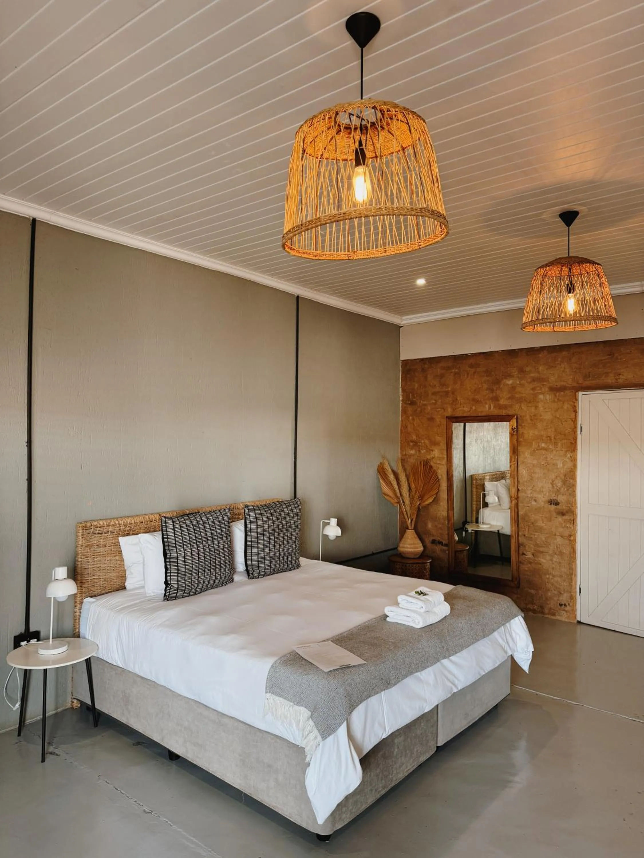 Bedroom, Bed in Lighthouse Guesthouse & Cafe