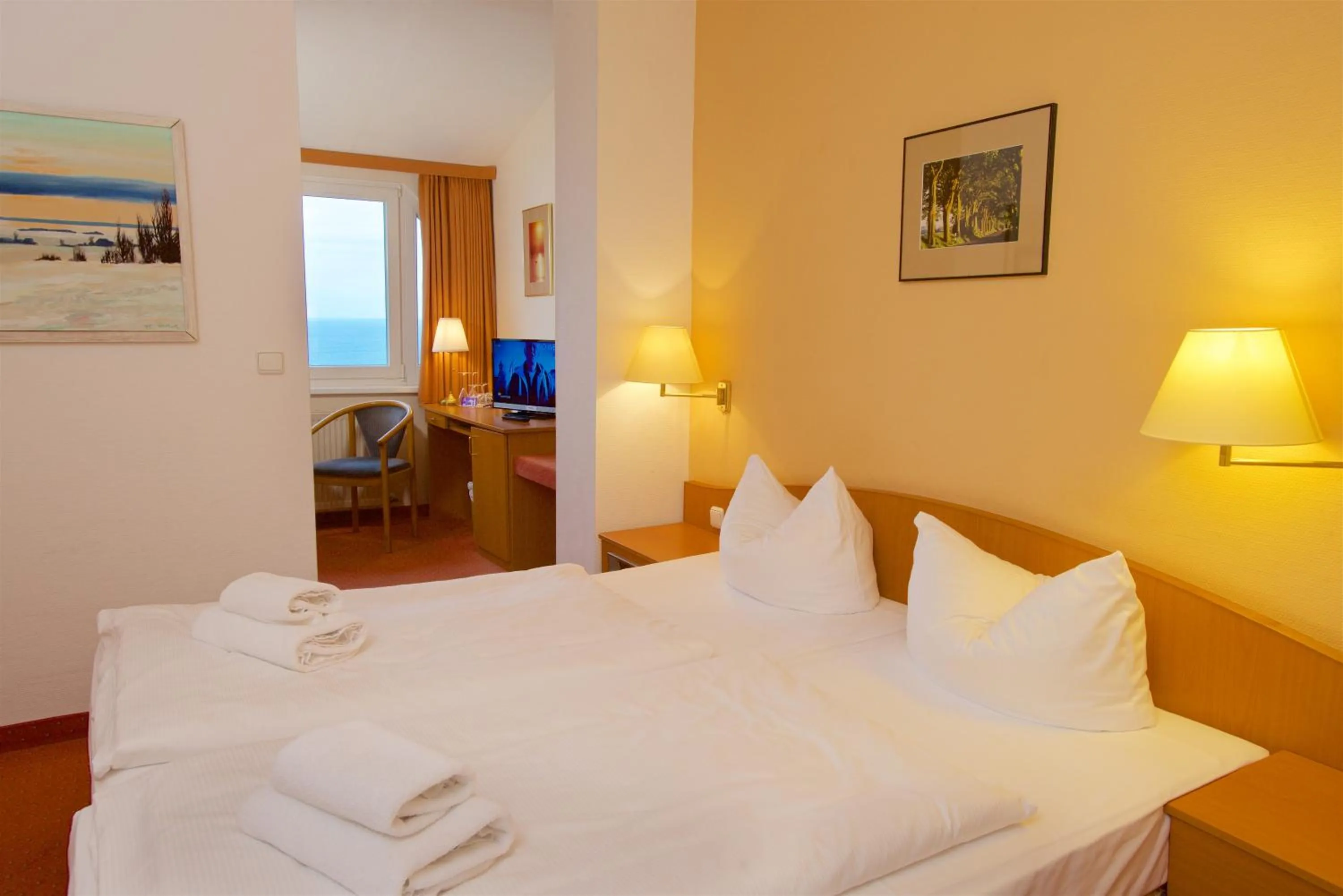 Bed in Panorama Hotel Lohme