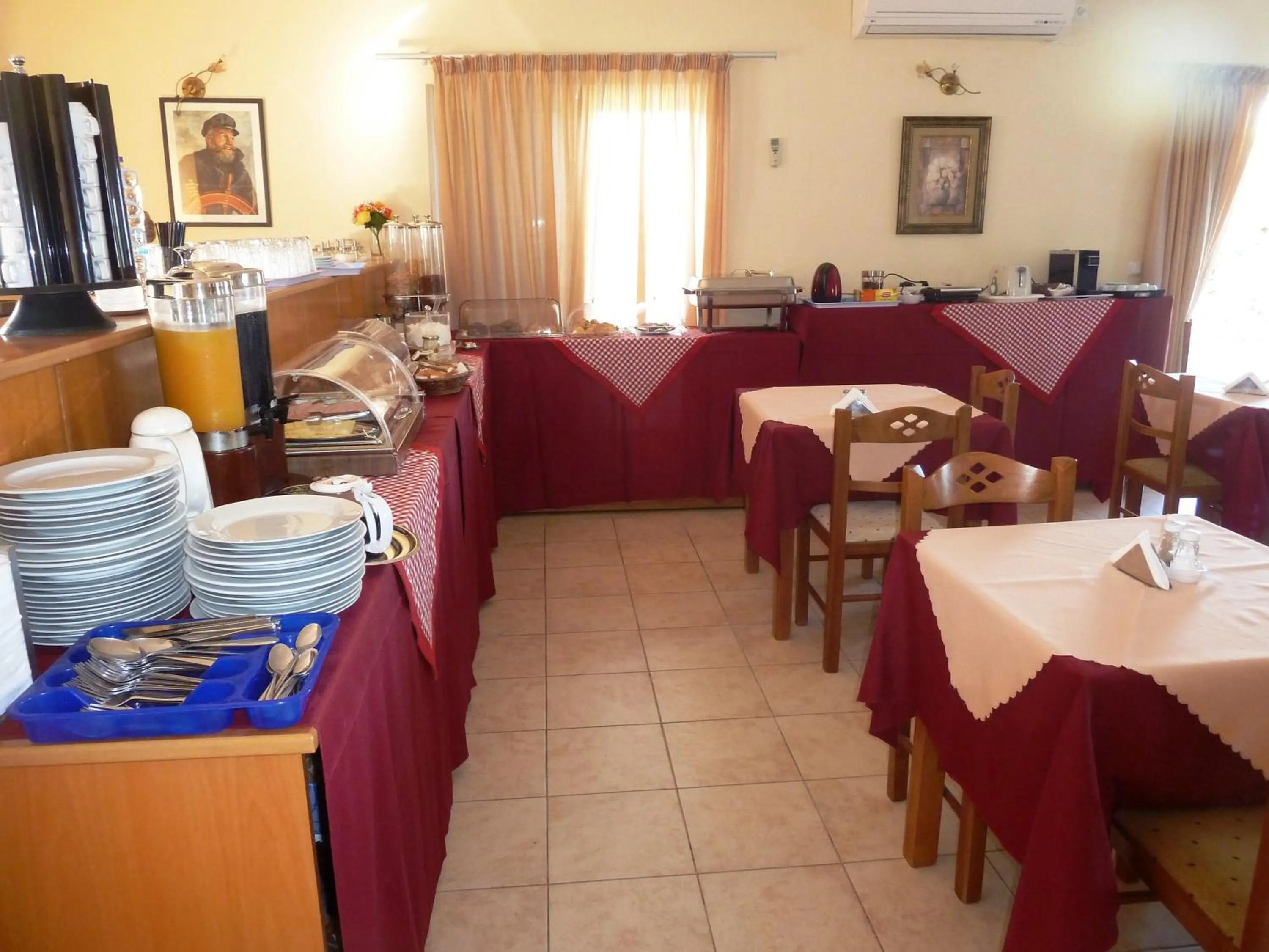 Buffet breakfast in Elafonisos Diamond Resort