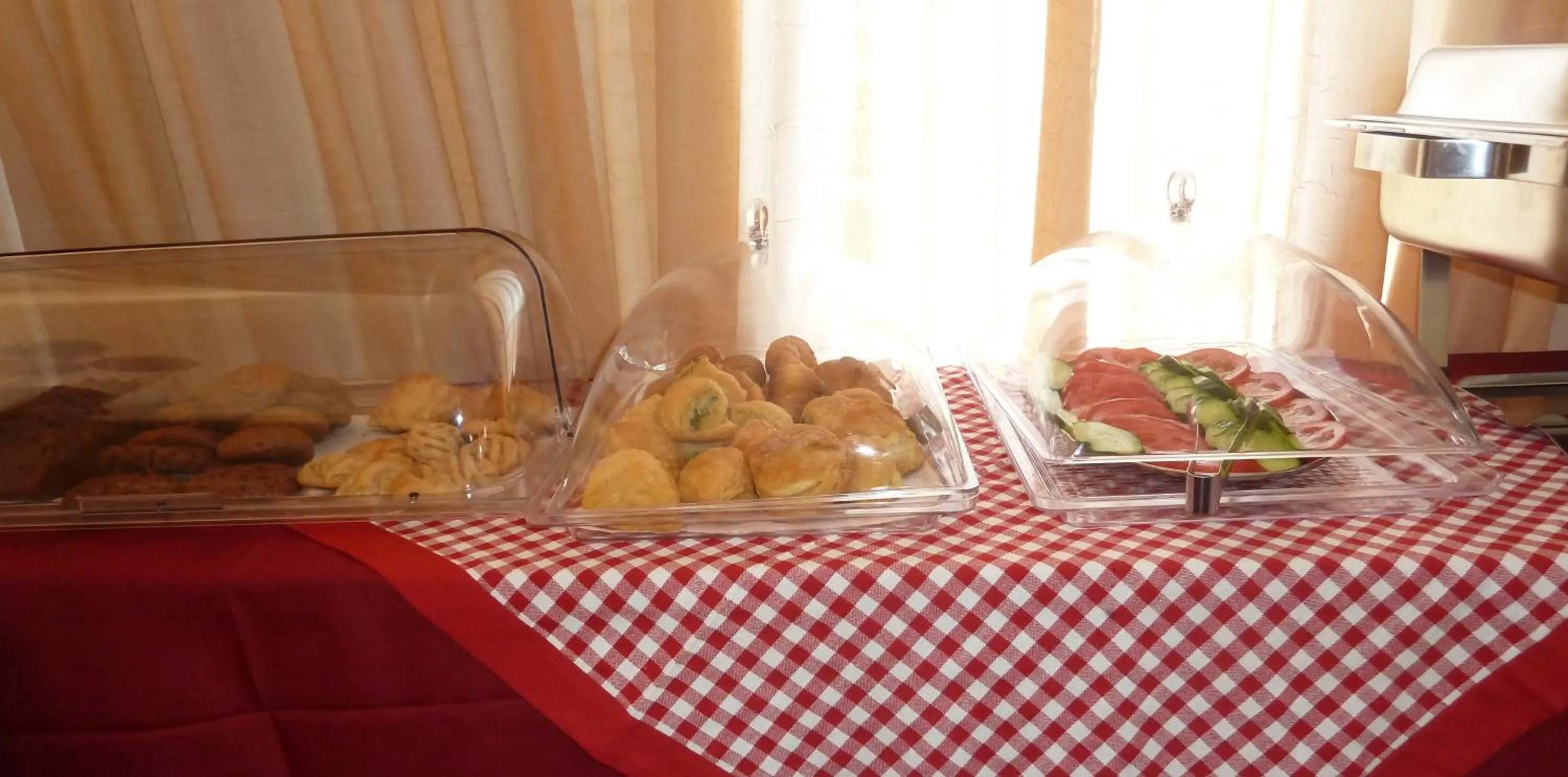 Buffet breakfast in Elafonisos Diamond Resort