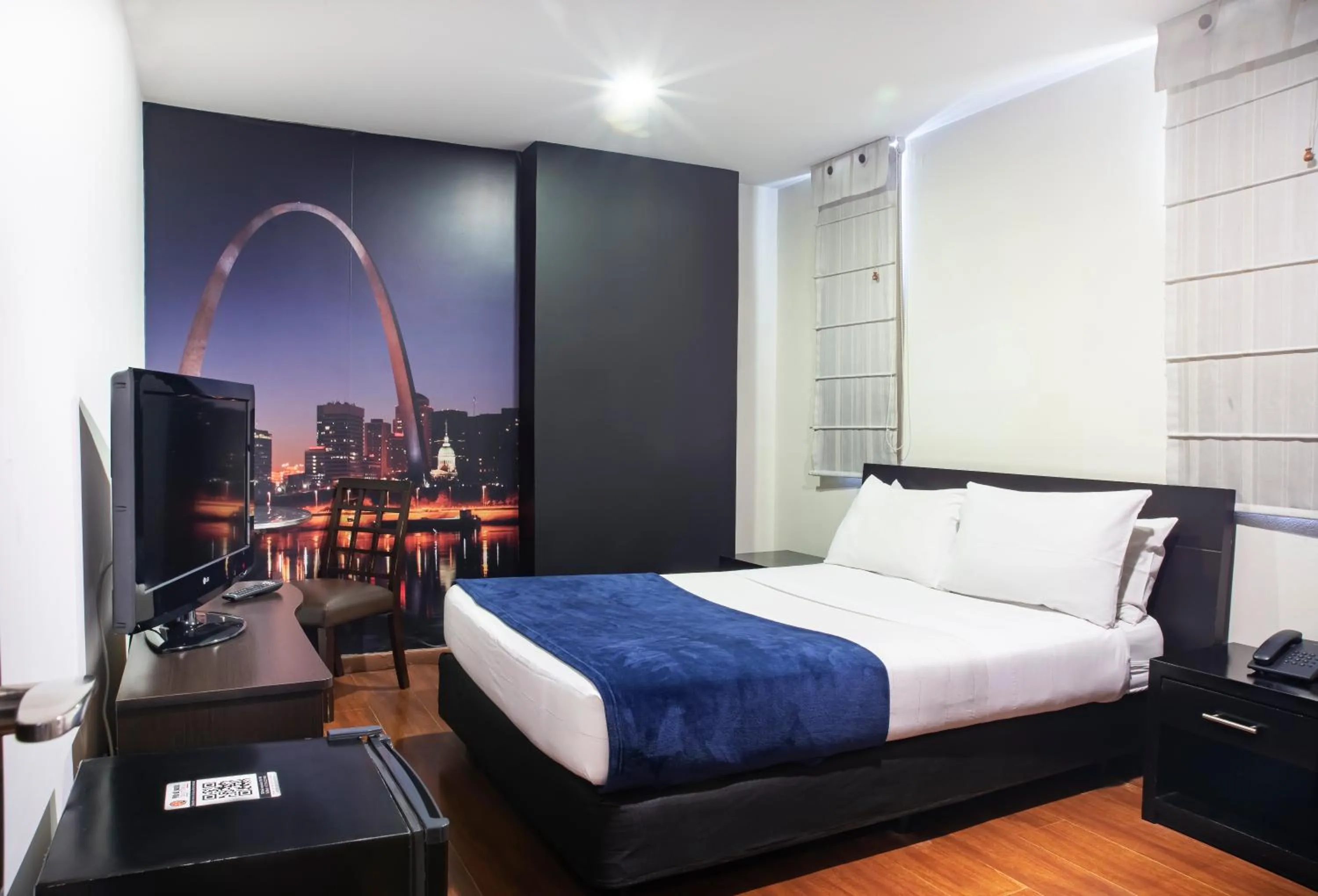 Bed in Hotel Santa Barbara Real