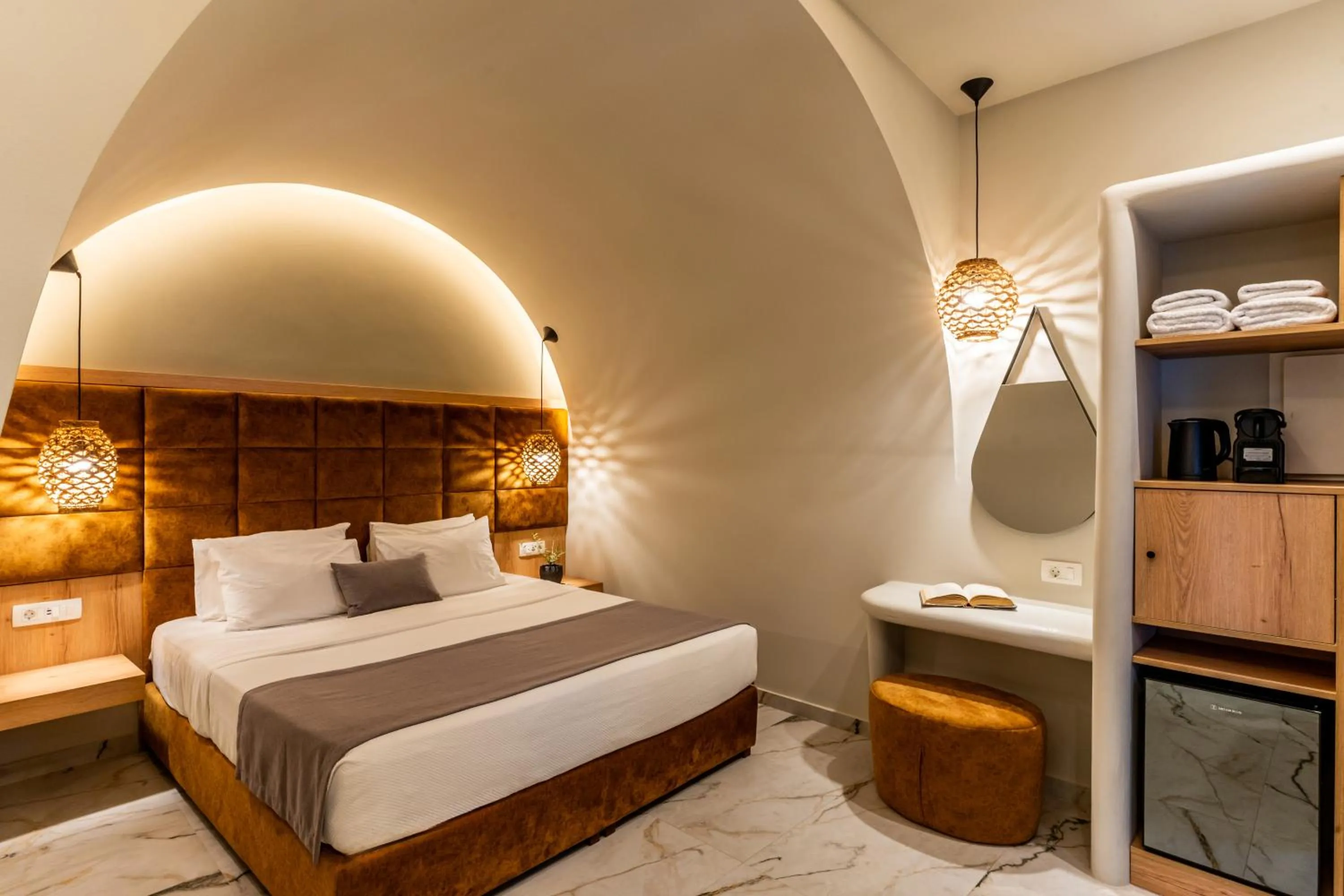 Bed in Perla Nera Suites