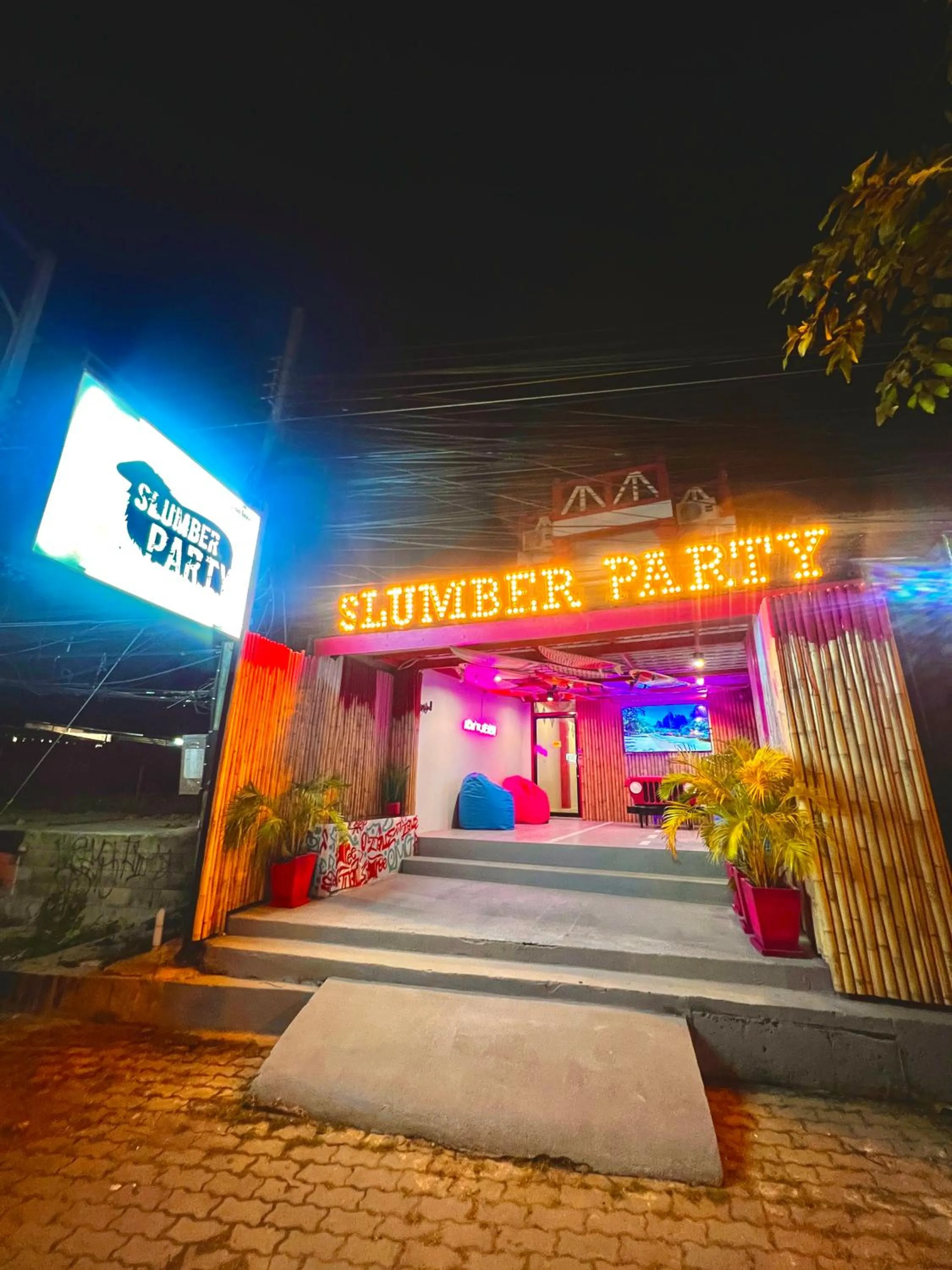 Facade/entrance in Slumber Party Krabi
