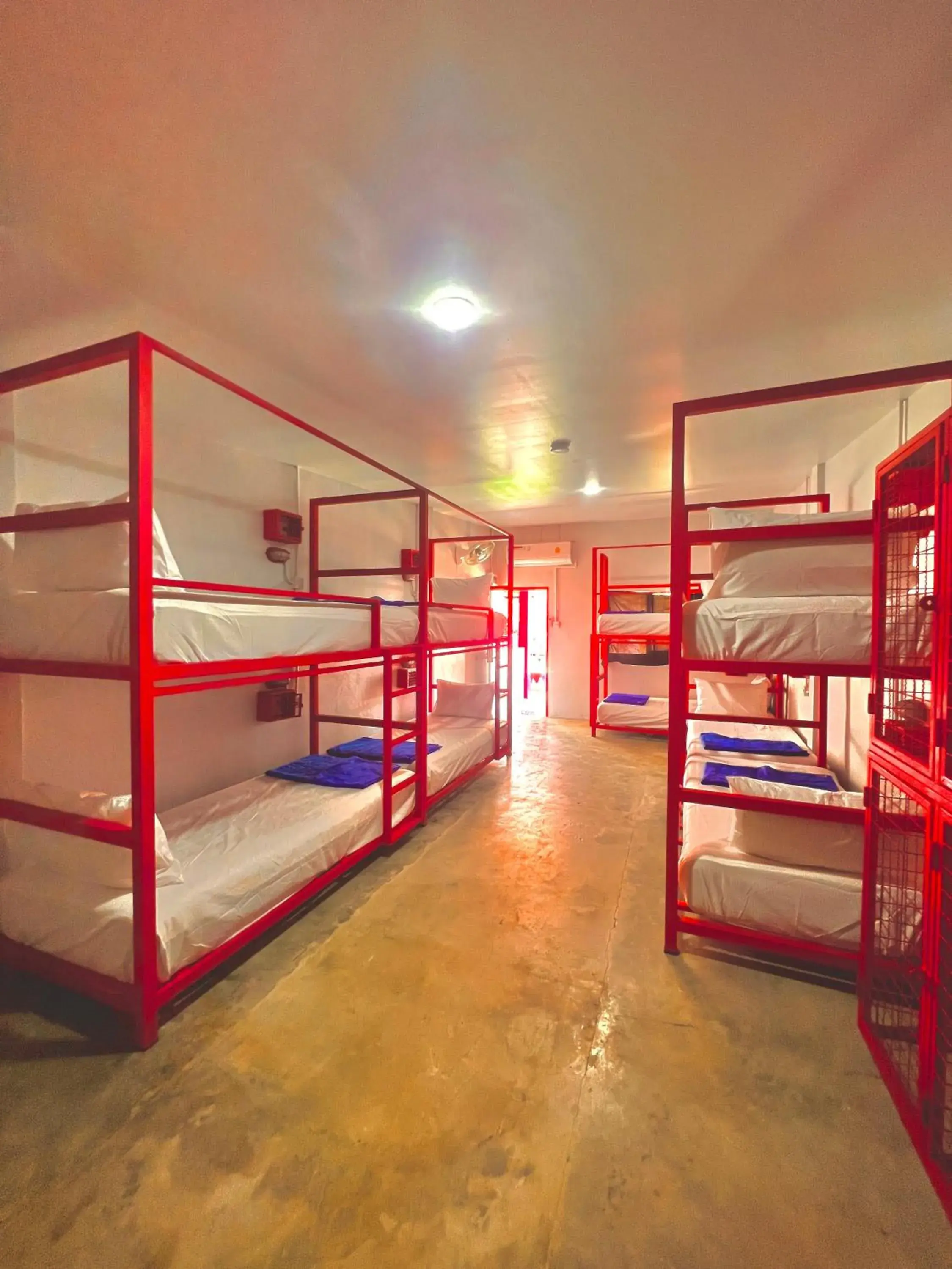Bed in 10-Bed Mixed Dormitory Room in Slumber Party Krabi Bed in 10-Bed Mixed Dormitory Room in Slumber Party Krabi