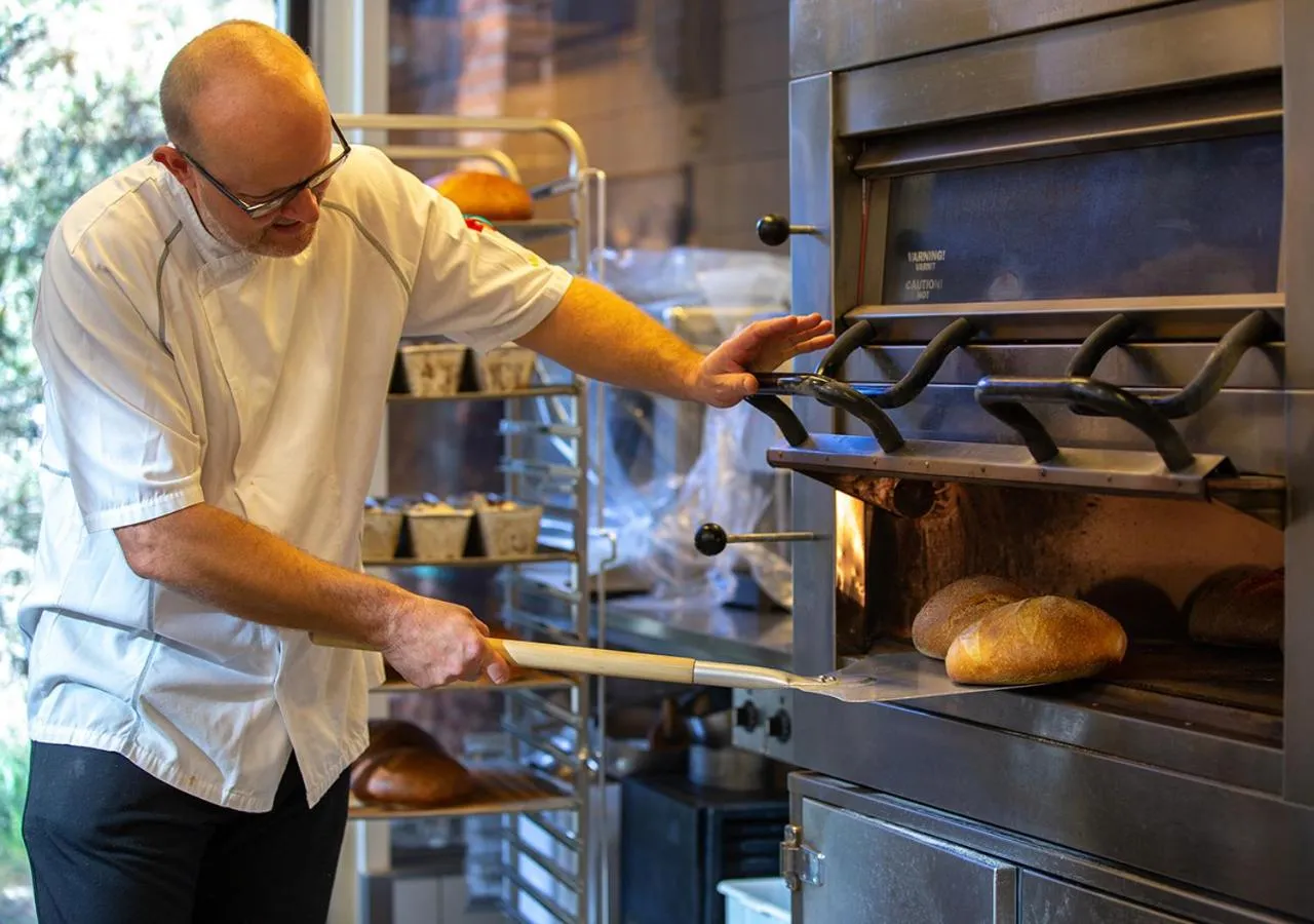 Restaurant/places to eat in Pharmakon Hotel & Conferencecenter