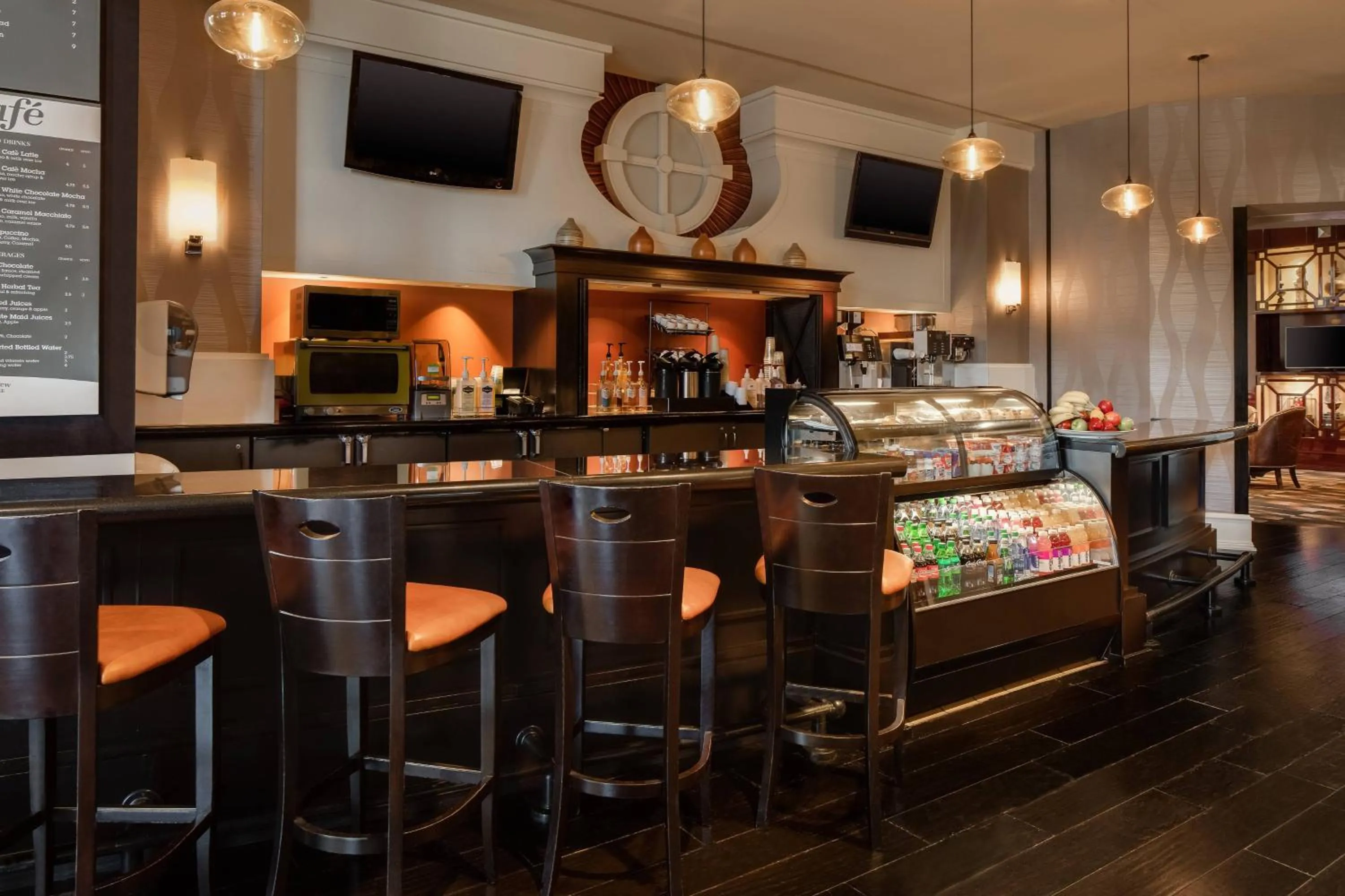 Breakfast in Sheraton Overland Park Hotel at the Convention Center