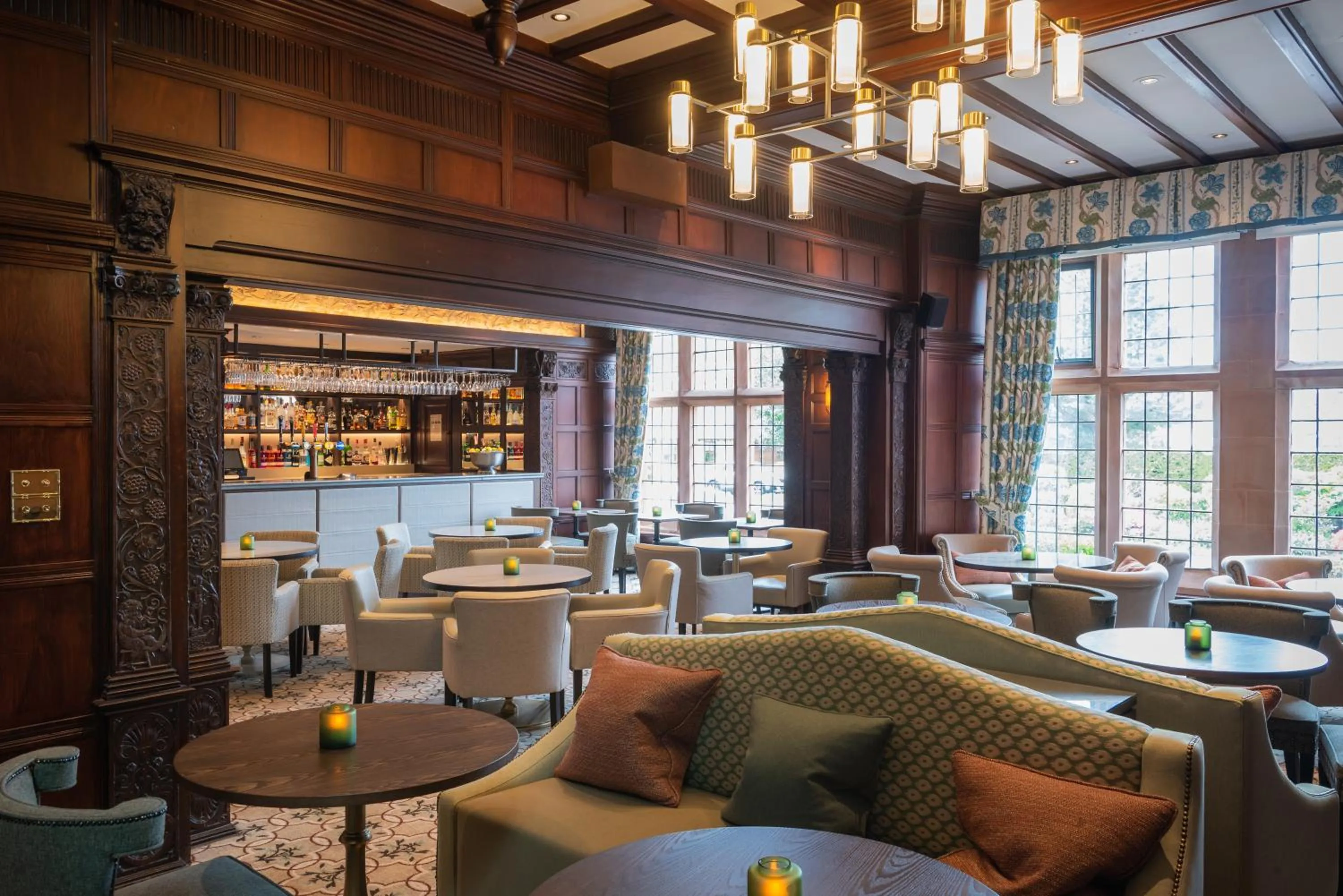 Restaurant/places to eat in Piersland House