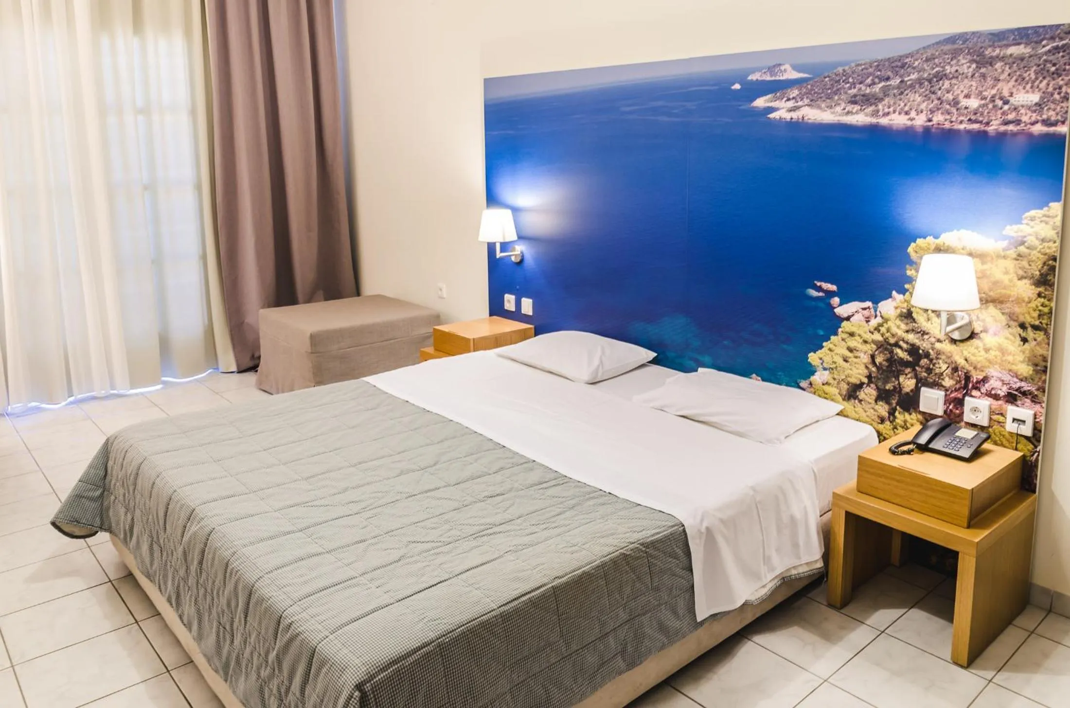 Bed in Hotel Nereides