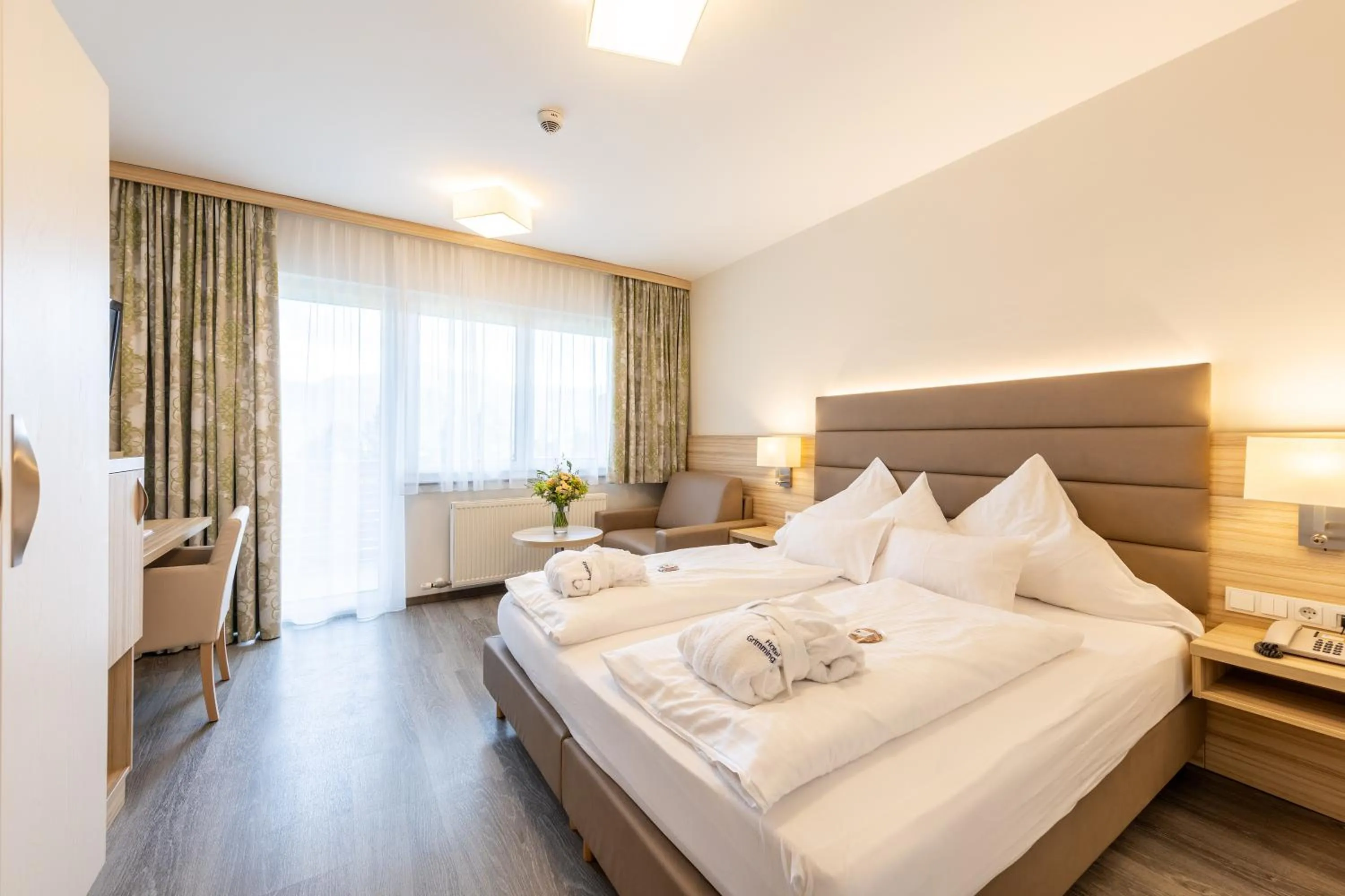 Photo of the whole room in Hotel-Restaurant Grimmingblick