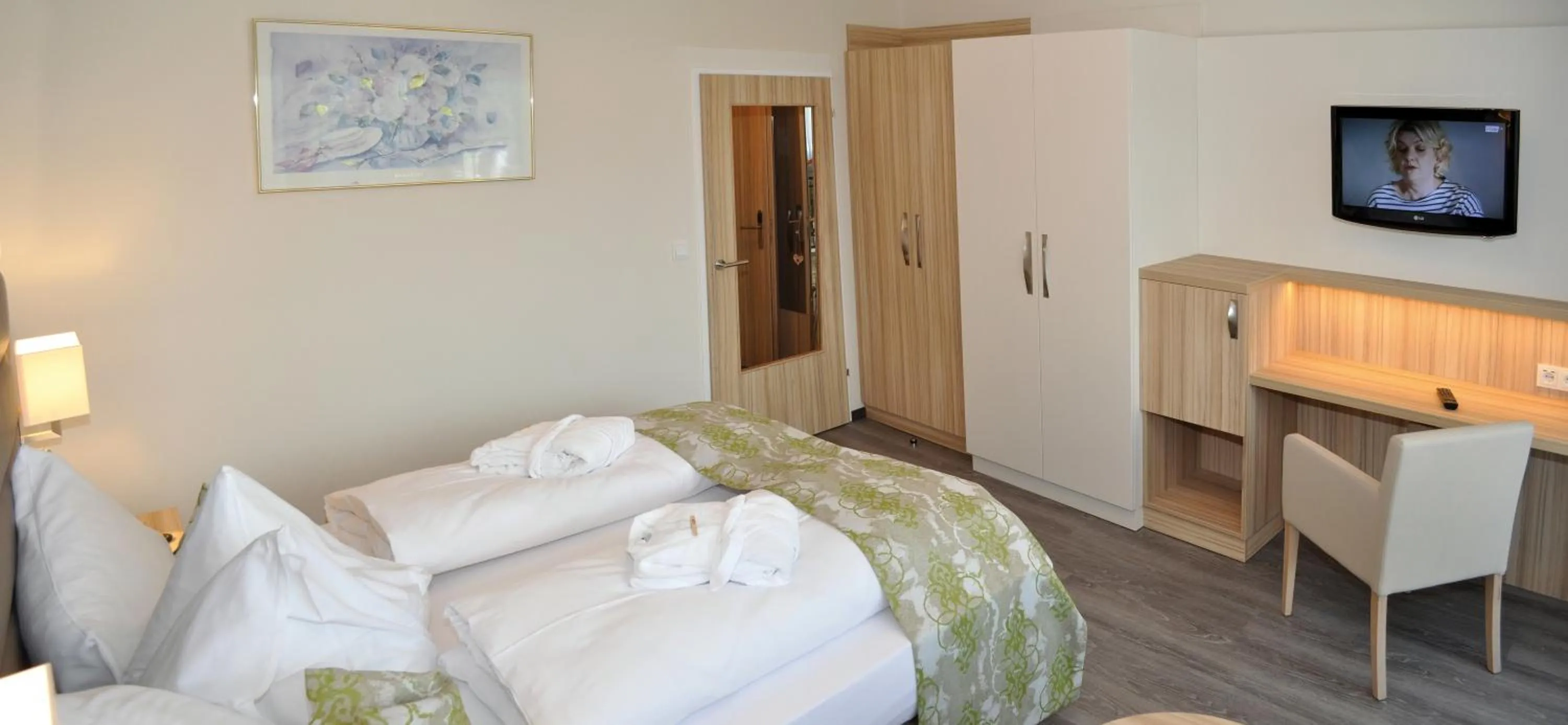 Photo of the whole room in Hotel-Restaurant Grimmingblick