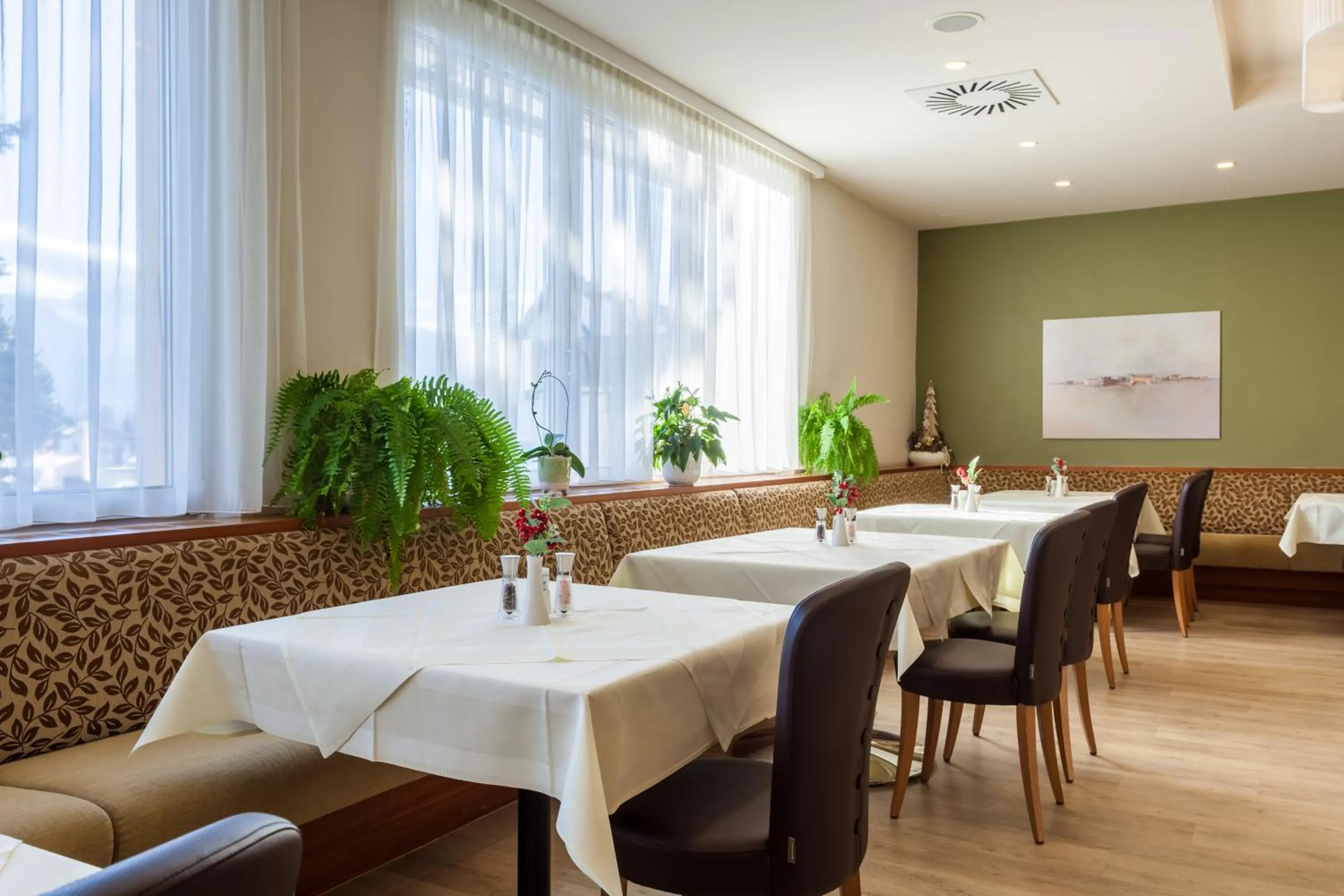 Restaurant/places to eat in Hotel-Restaurant Grimmingblick