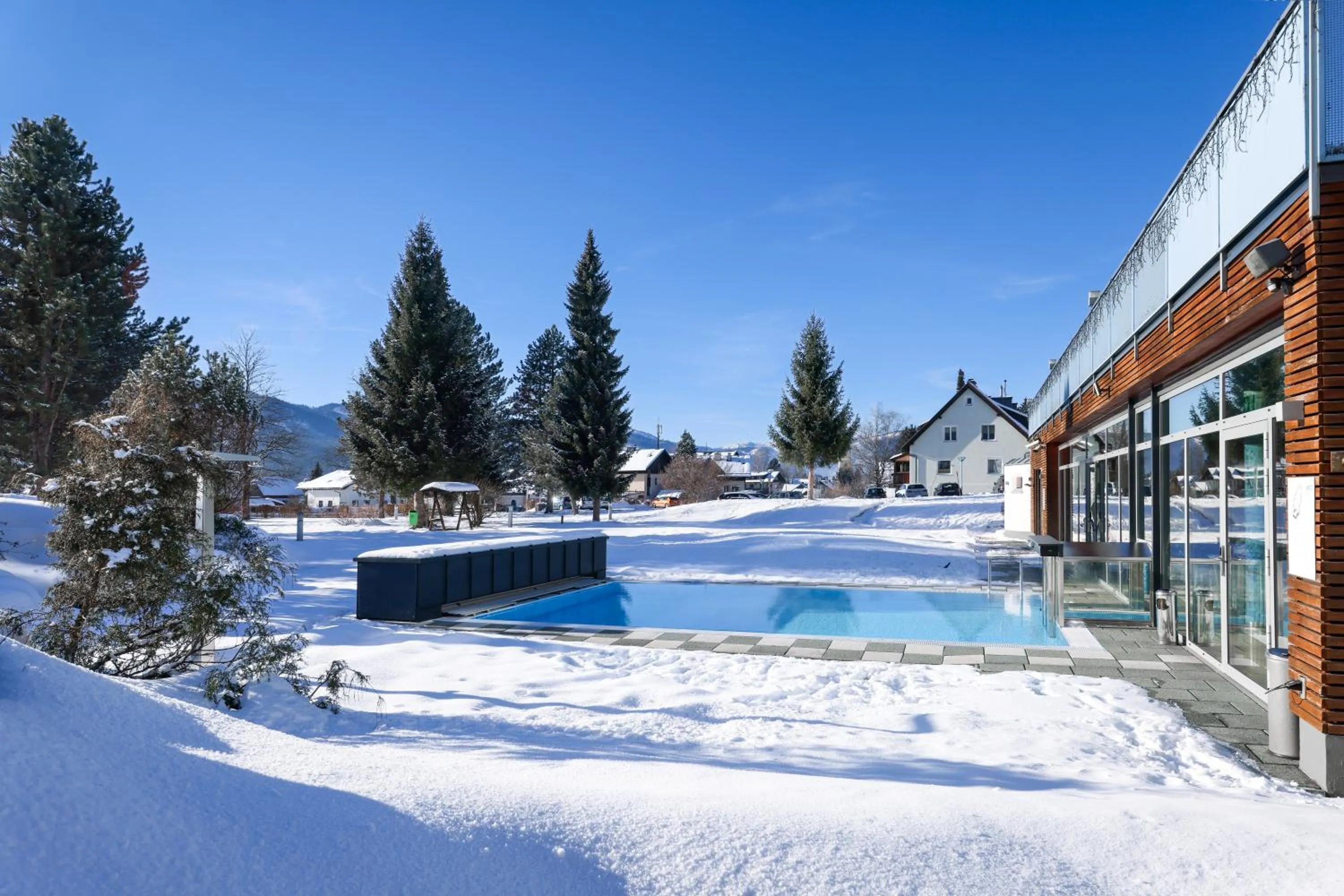 Swimming pool in Hotel-Restaurant Grimmingblick