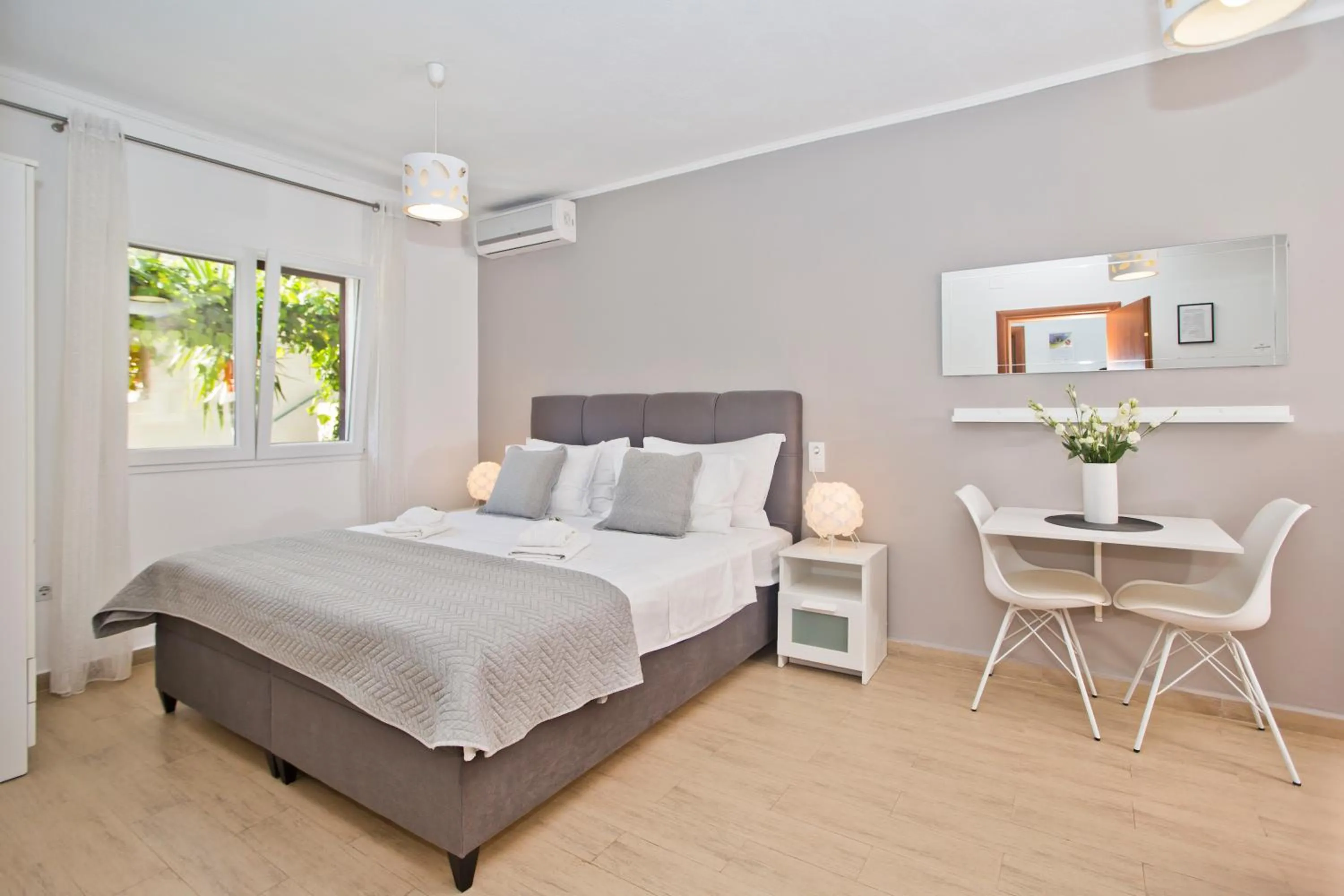 Bed in Villa Milton Hvar