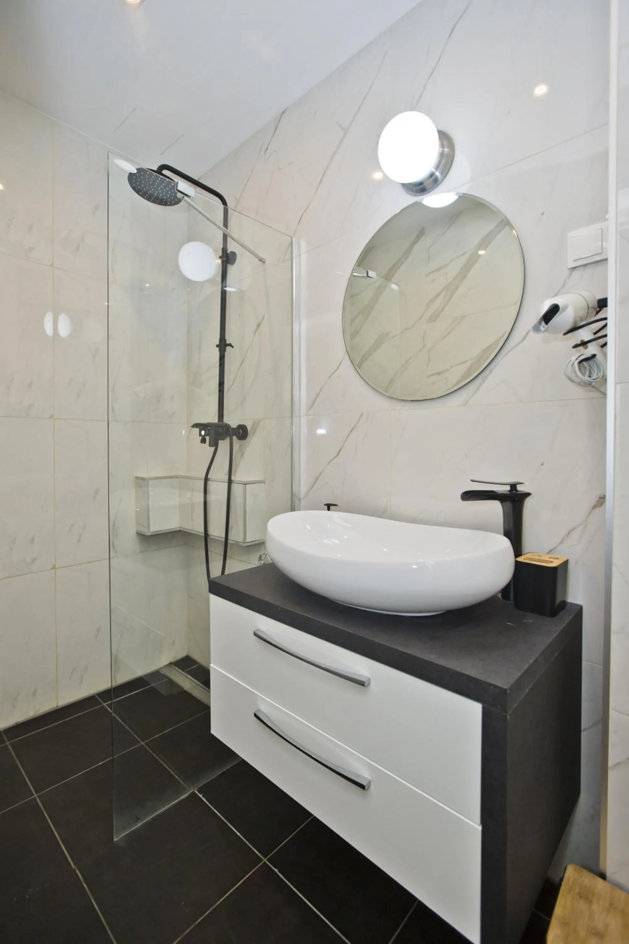 Bathroom in Villa Milton Hvar