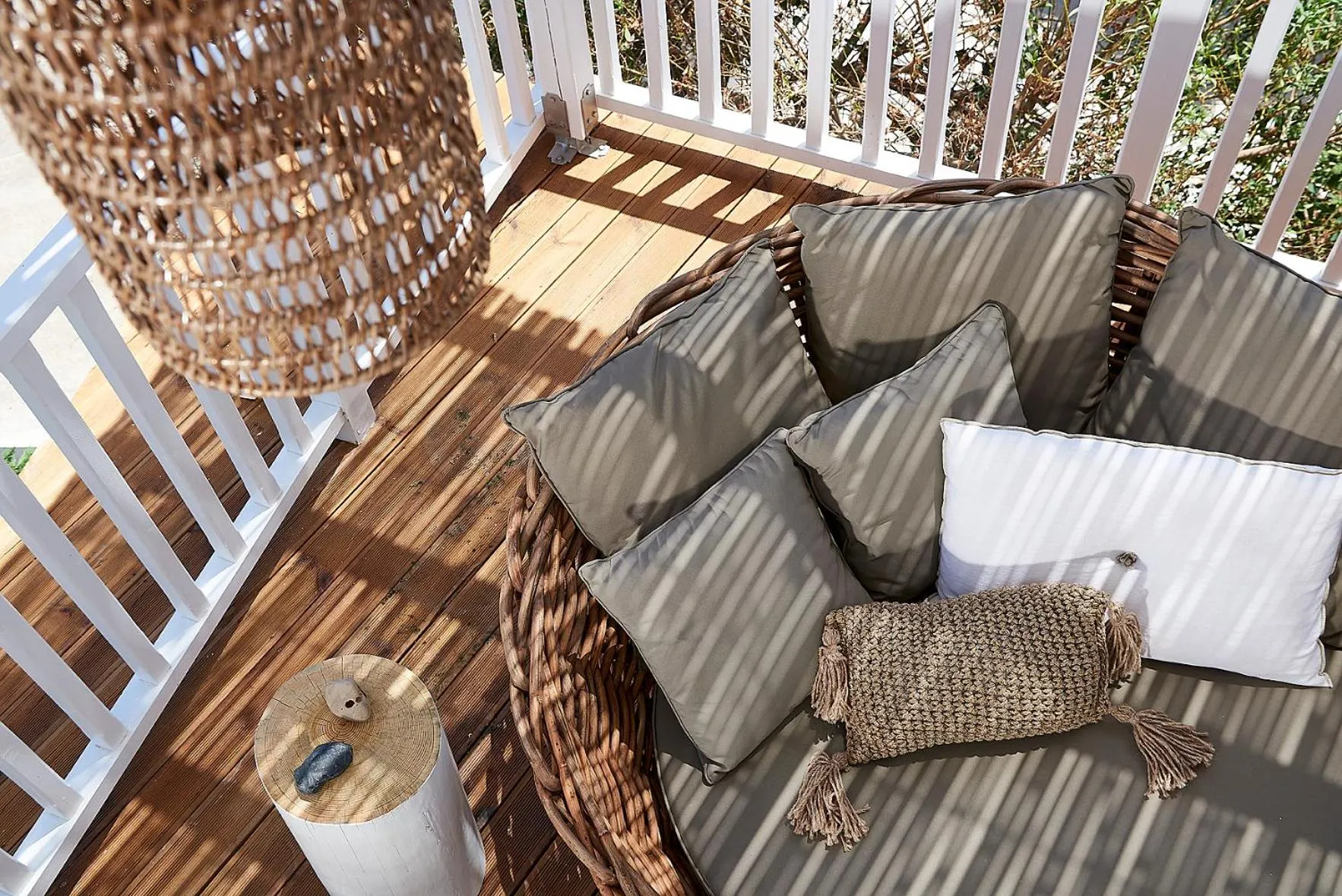 Balcony/Terrace in Delmar Apartments & Suites Milos - Delmar Collection