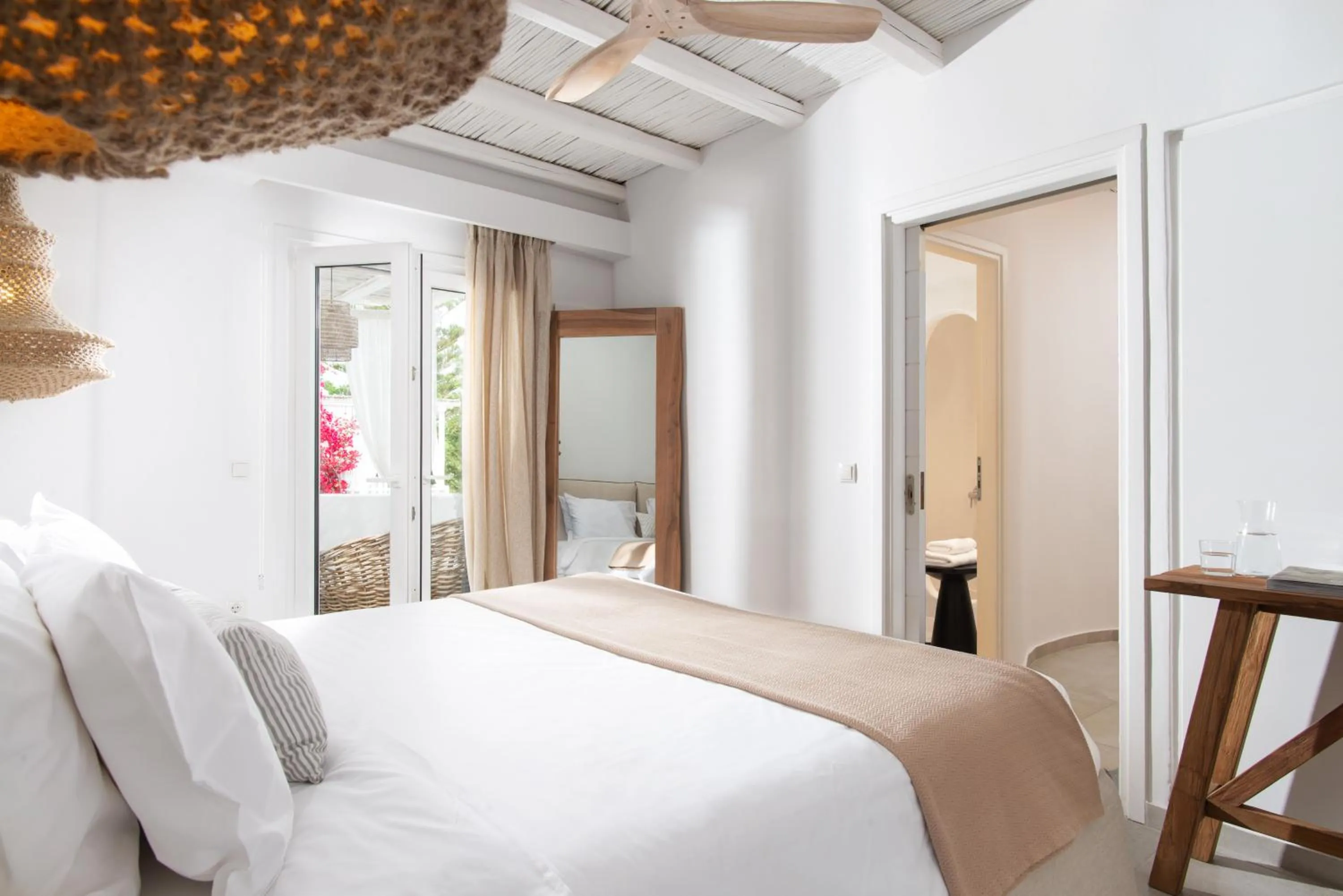 Bedroom, Bed in Delmar Apartments & Suites Milos - Delmar Collection