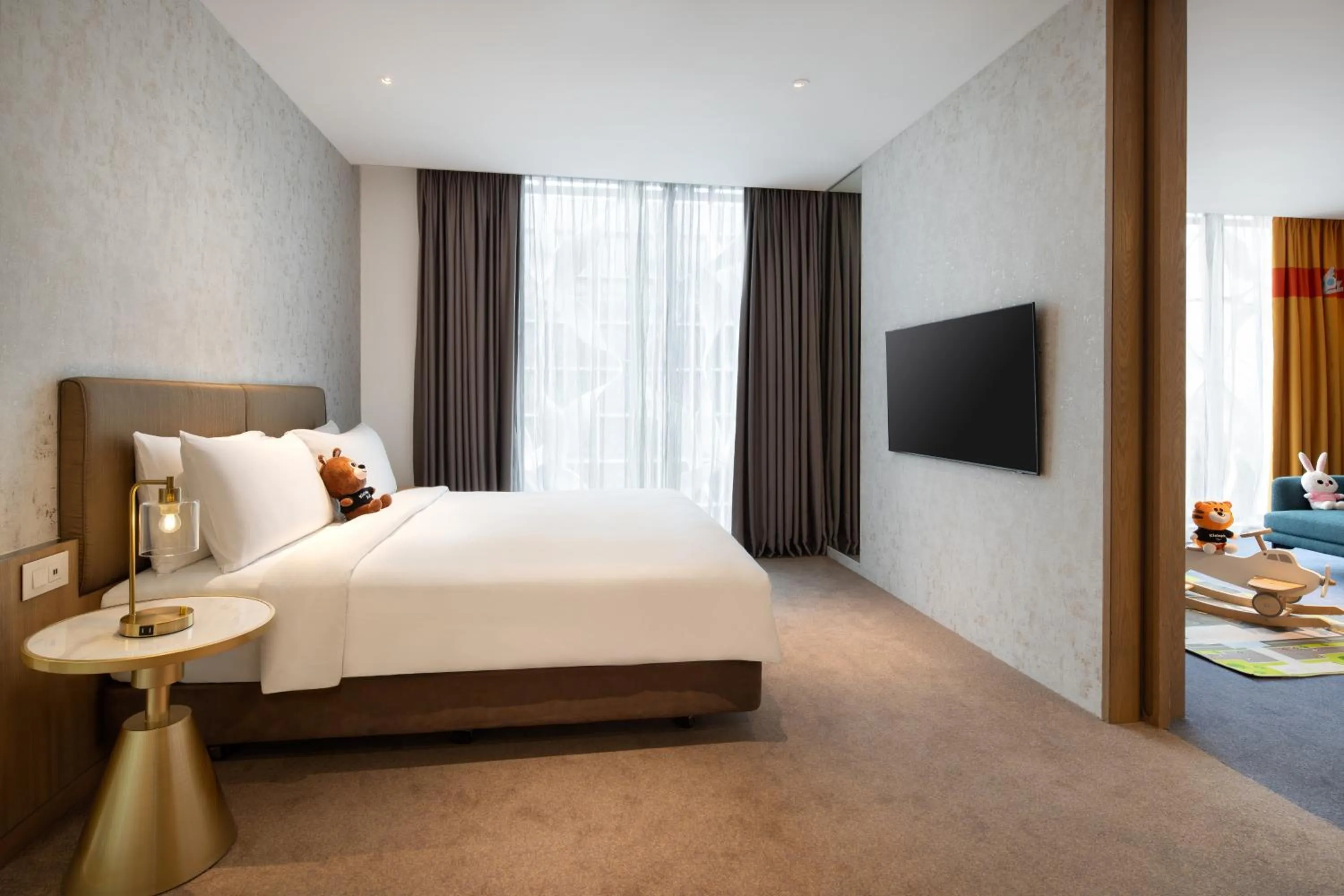 Bed in Crowne Plaza Changi Airport by IHG