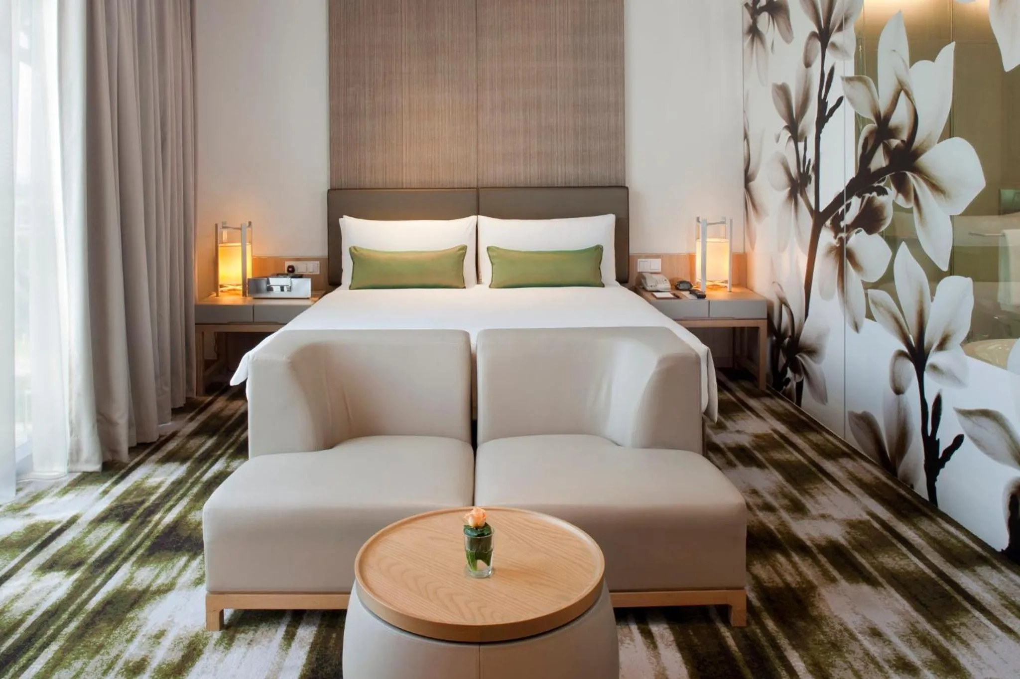 Photo of the whole room, Bed in Crowne Plaza Changi Airport by IHG