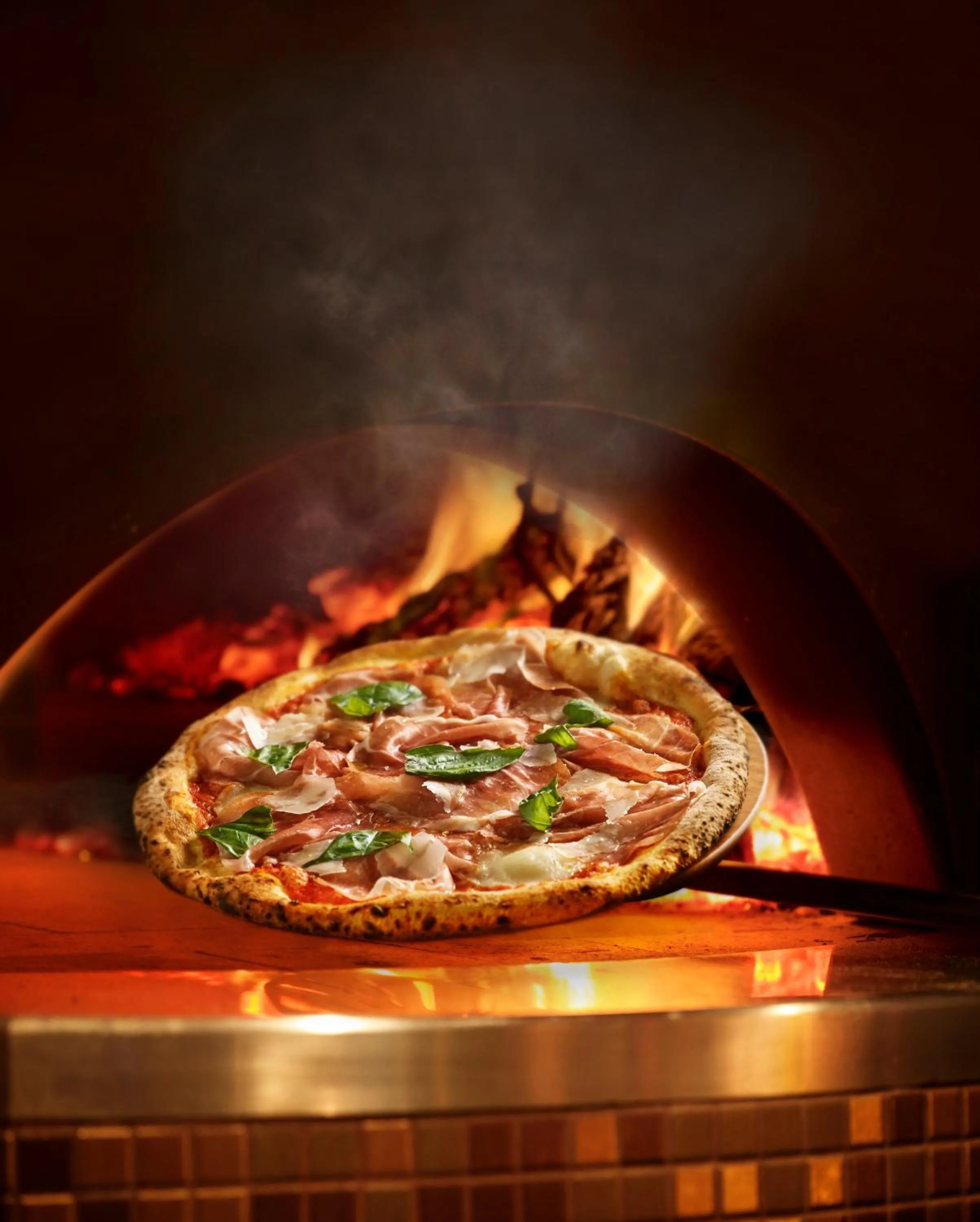 Restaurant/places to eat in Crowne Plaza Changi Airport by IHG