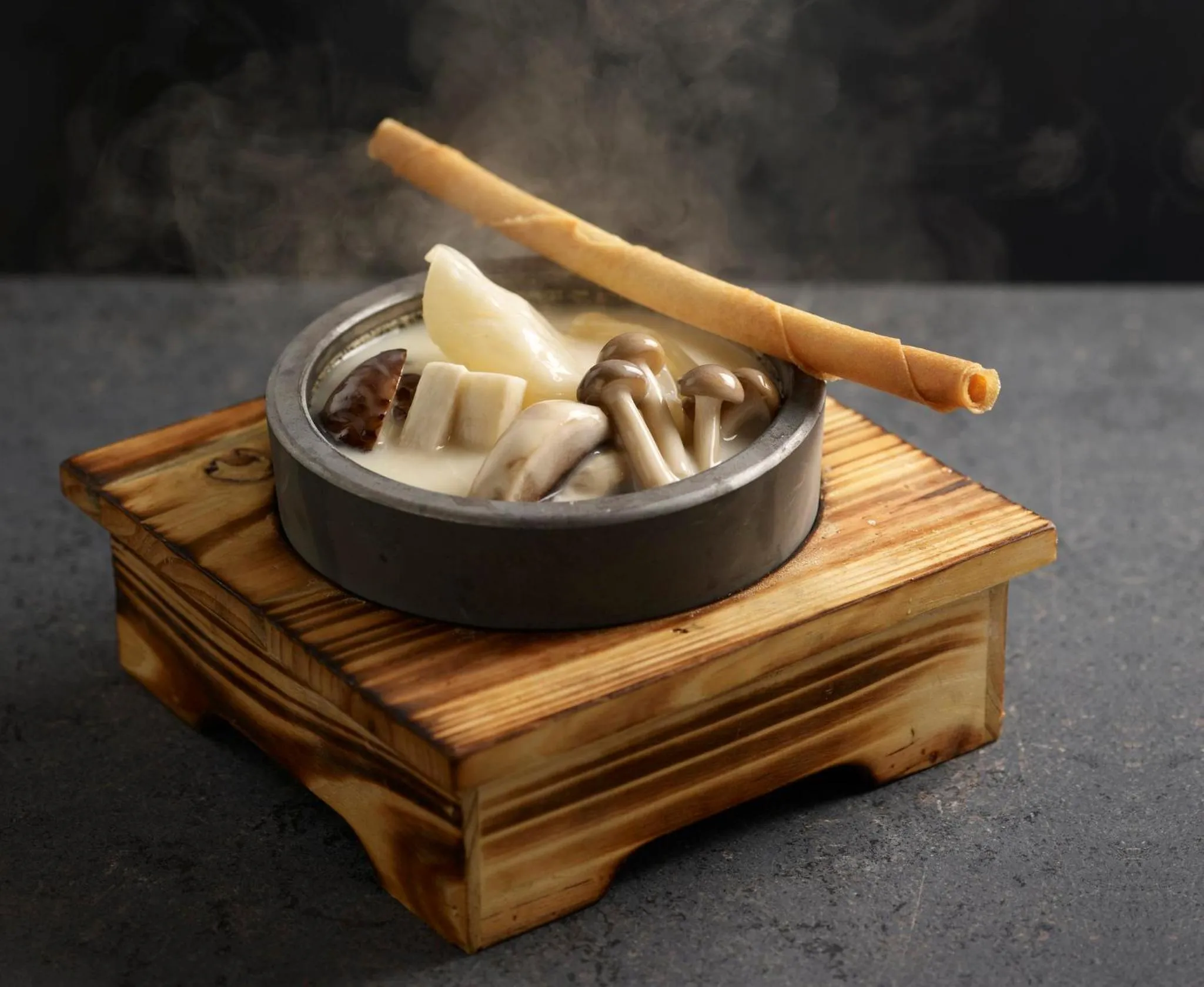 Restaurant/places to eat in Crowne Plaza Changi Airport by IHG