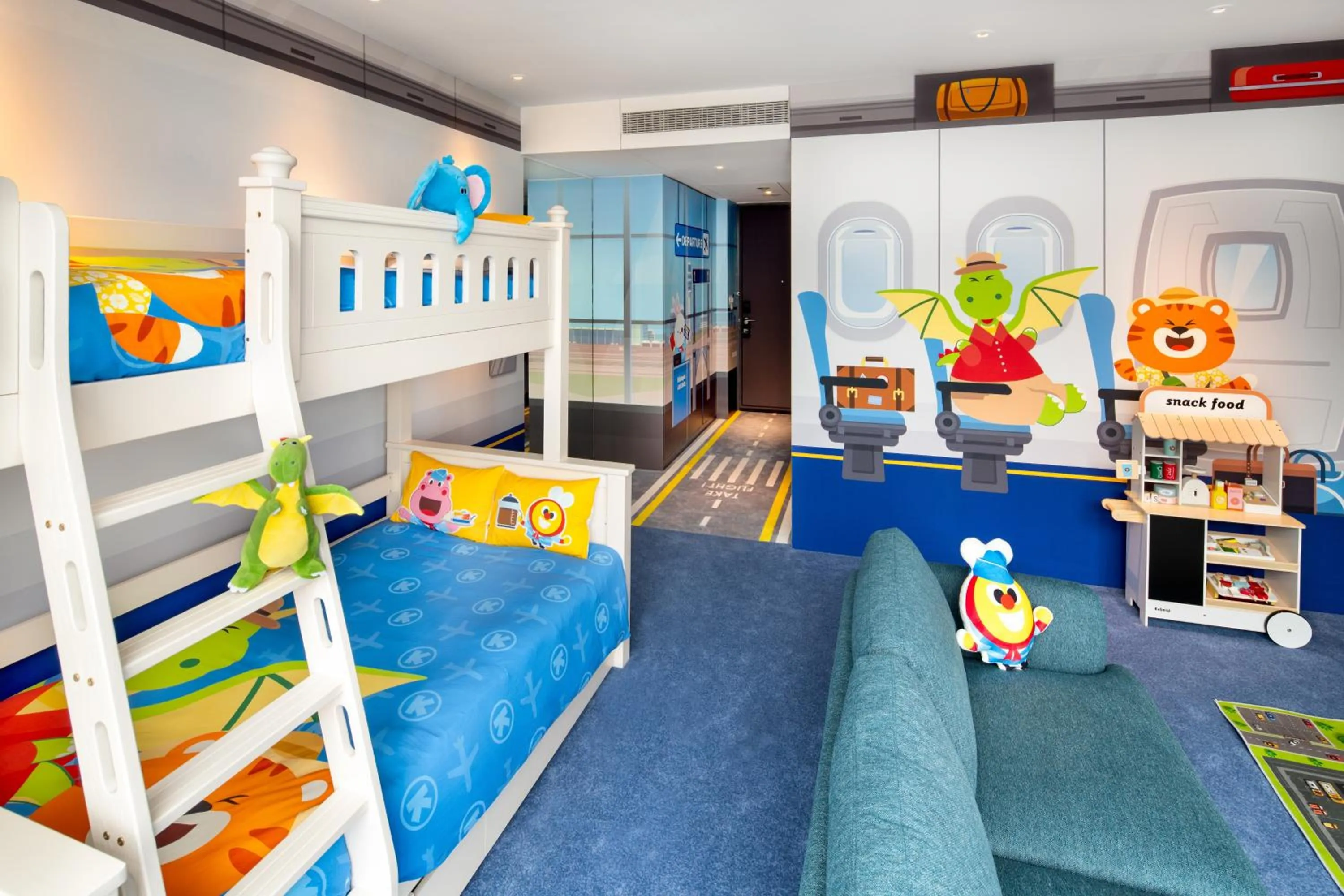 Bedroom, Bed in Crowne Plaza Changi Airport by IHG