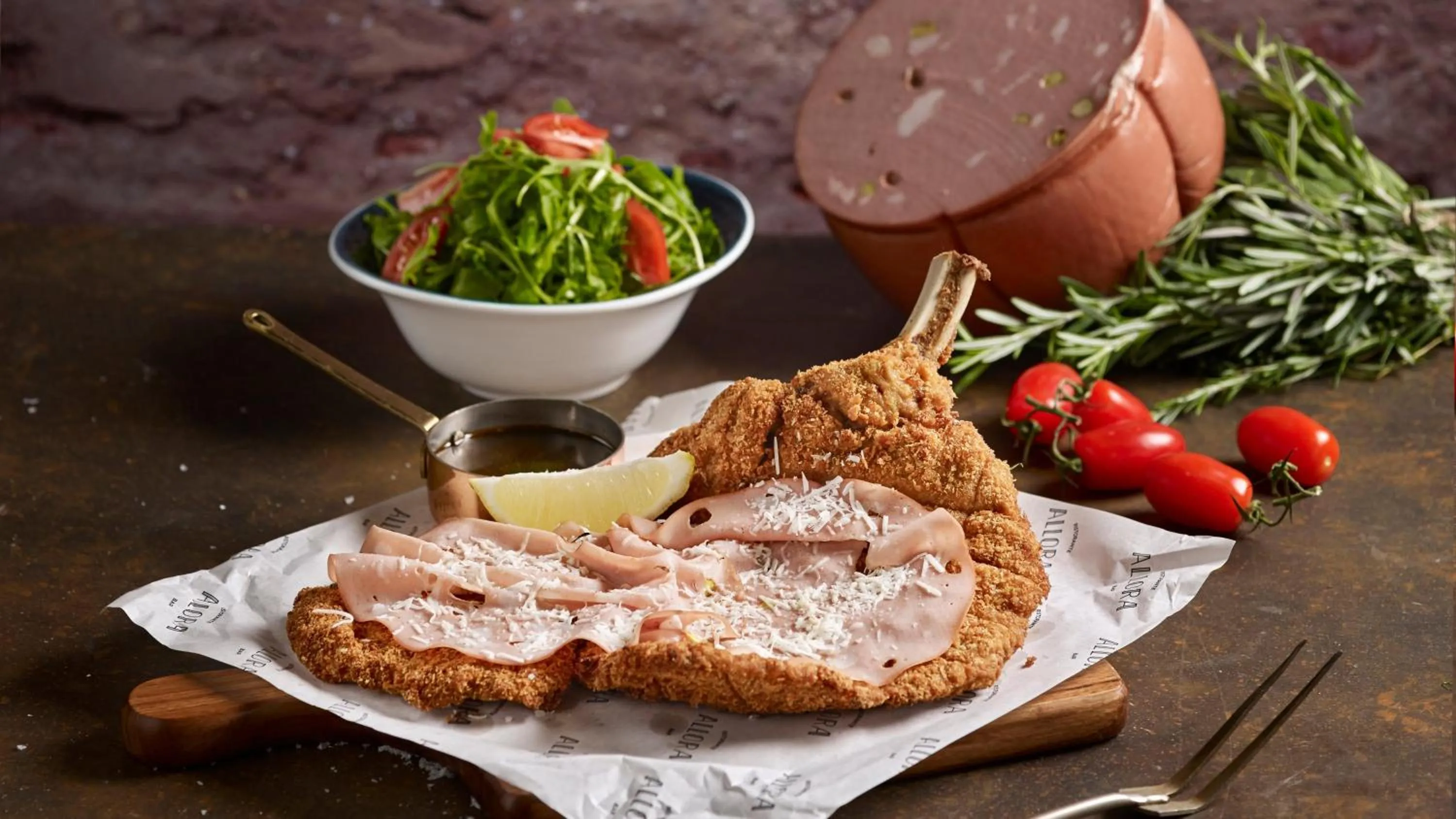 Restaurant/places to eat in Crowne Plaza Changi Airport by IHG