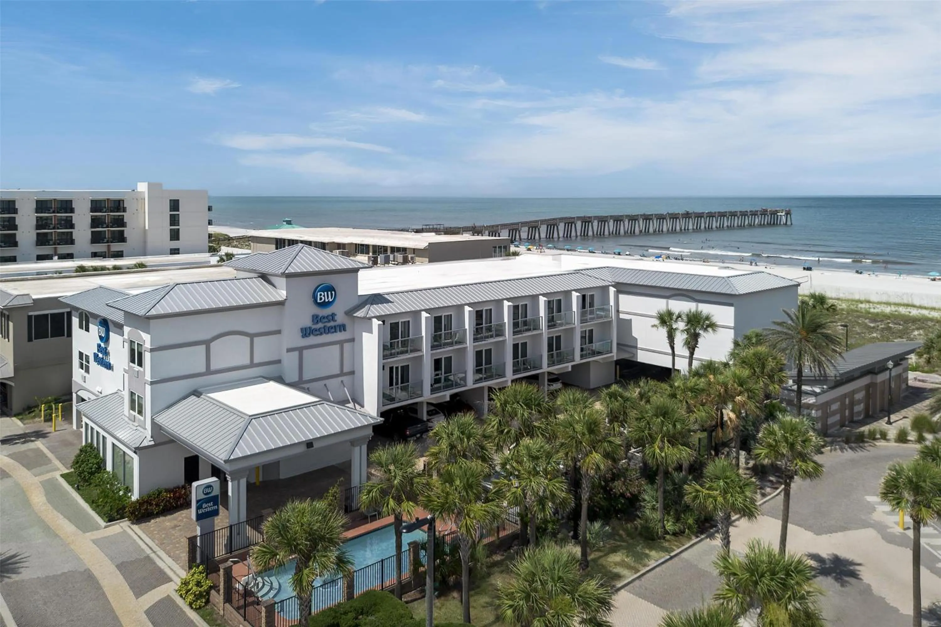 Property building in Best Western Oceanfront