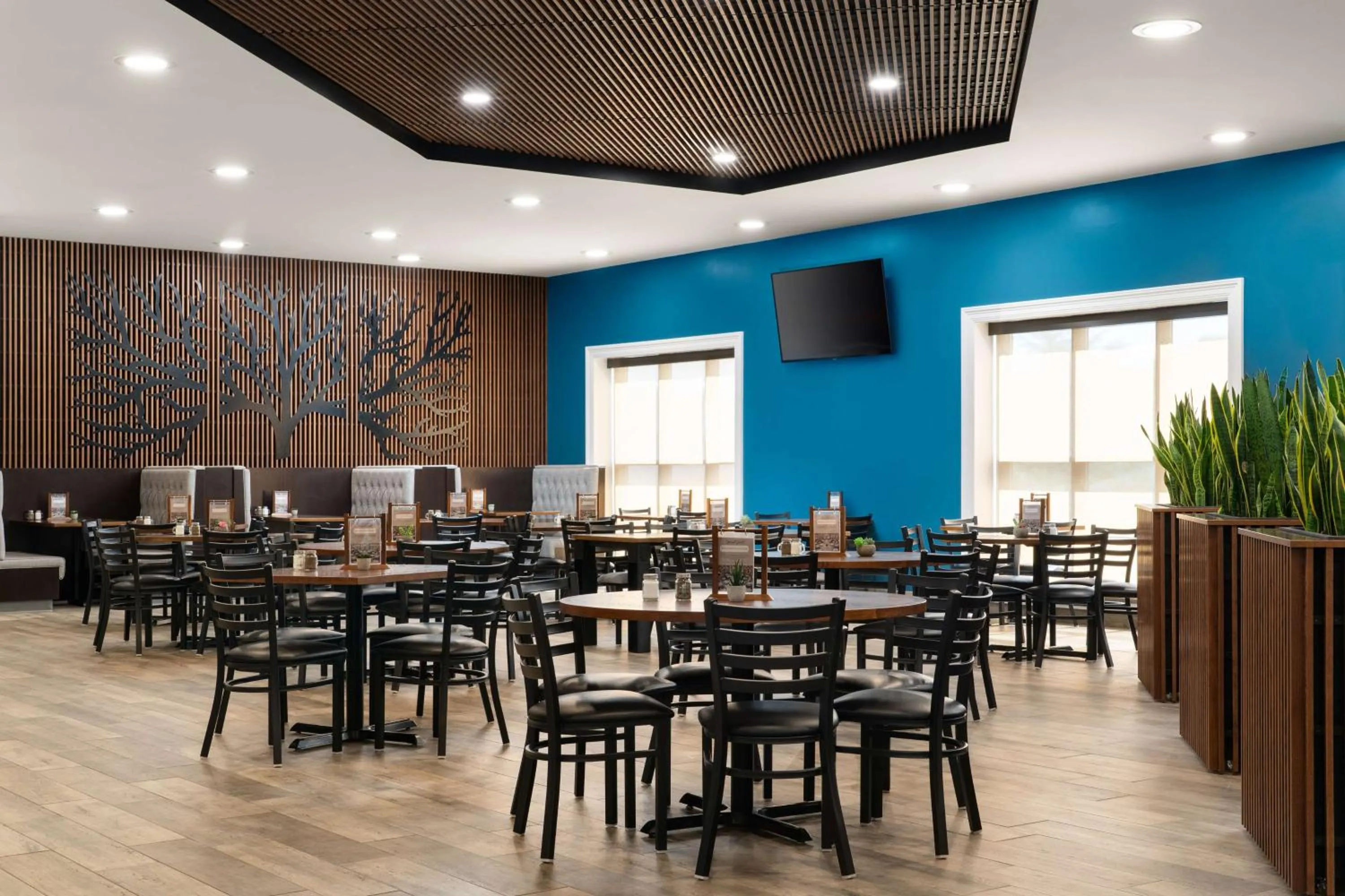 Lounge or bar in DoubleTree Resort by Hilton Lancaster