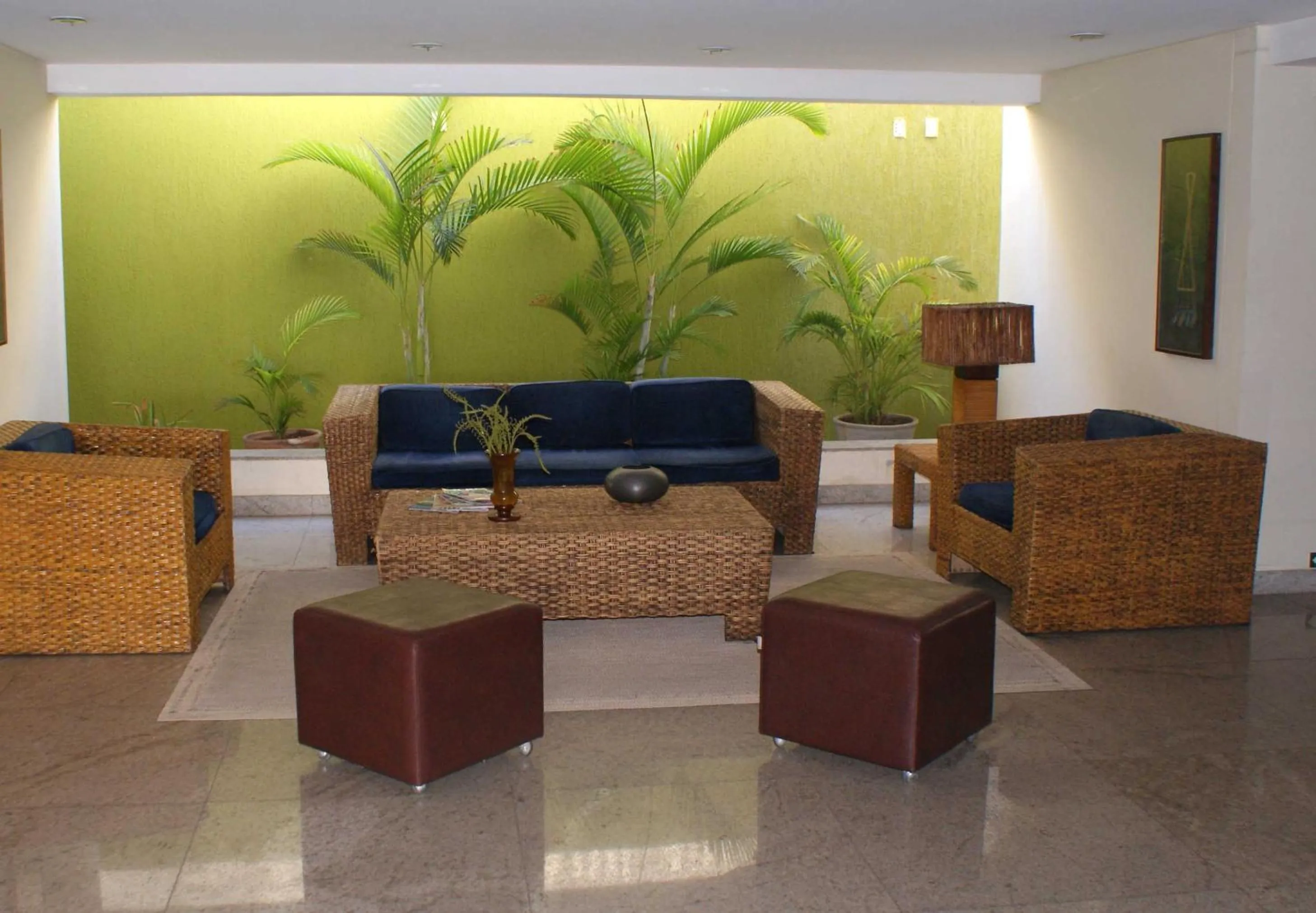Lobby or reception in Blue Marlin Apartments