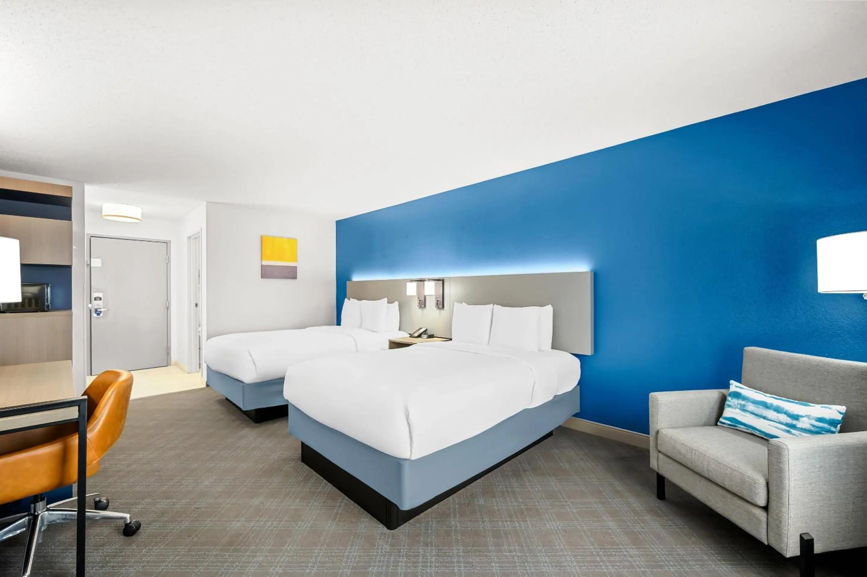 Bedroom, Bed in Comfort Inn Indianapolis East