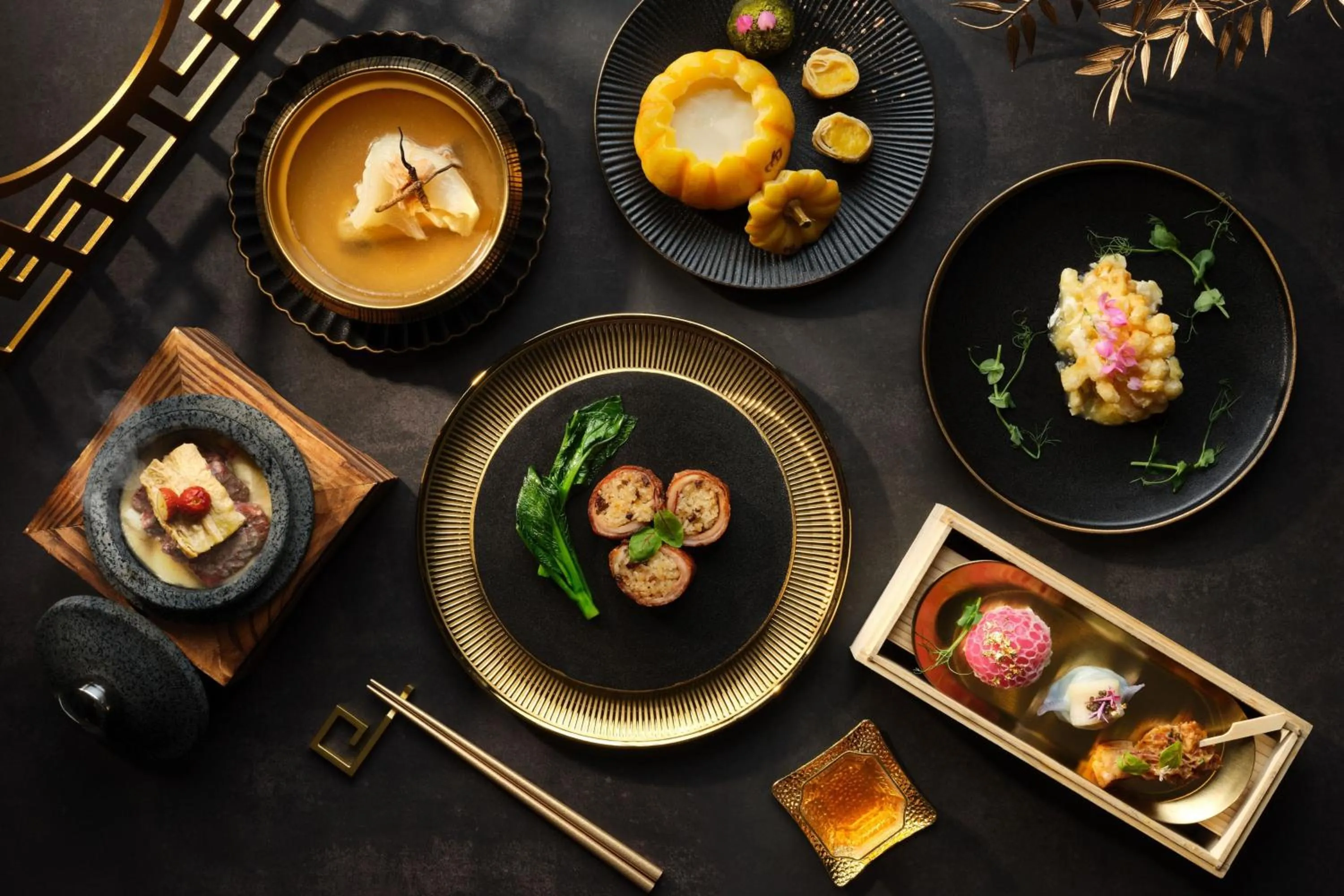 Restaurant/places to eat in Singapore Marriott Tang Plaza Hotel