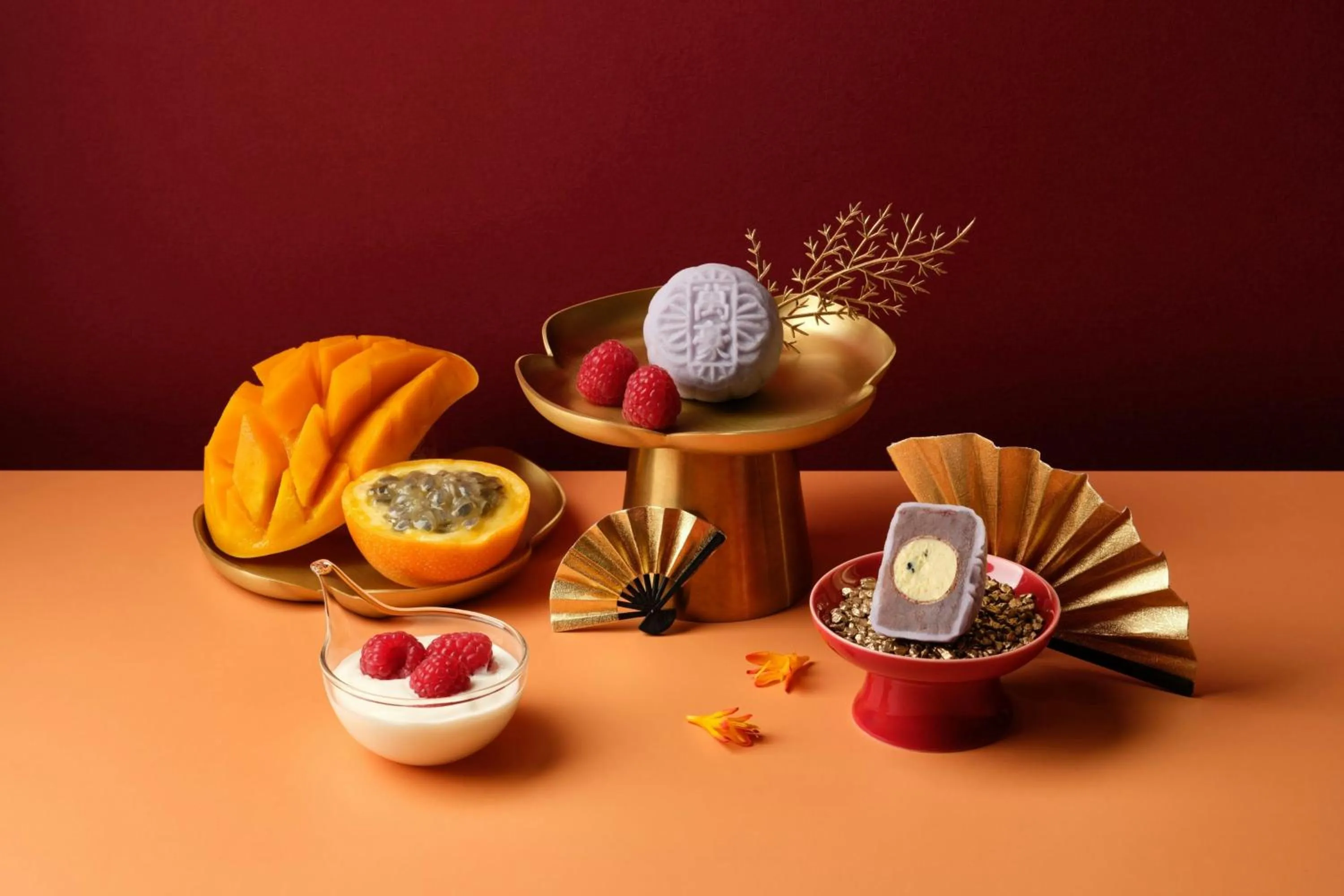 Restaurant/places to eat in Singapore Marriott Tang Plaza Hotel