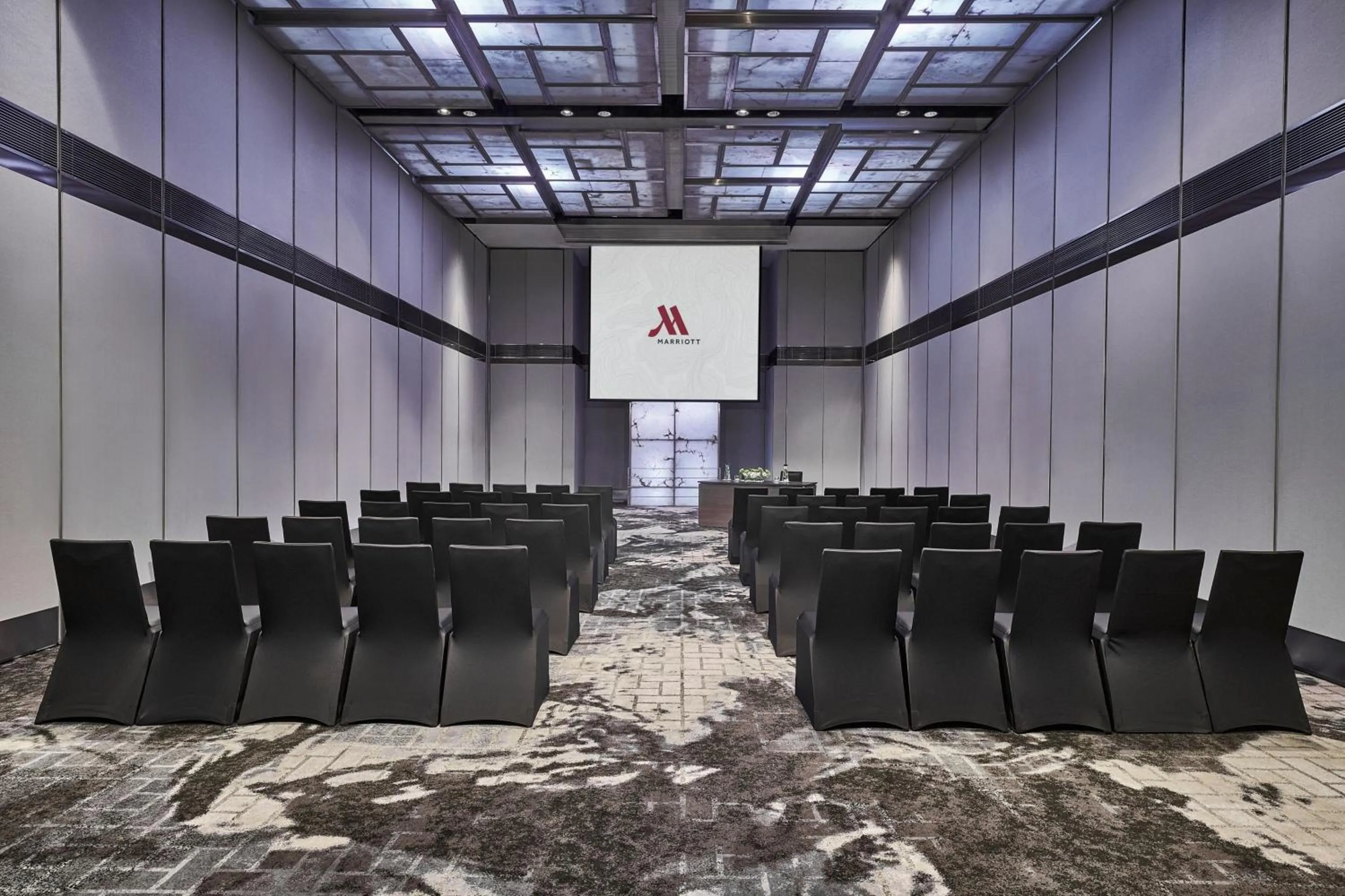 Entertainment in Singapore Marriott Tang Plaza Hotel