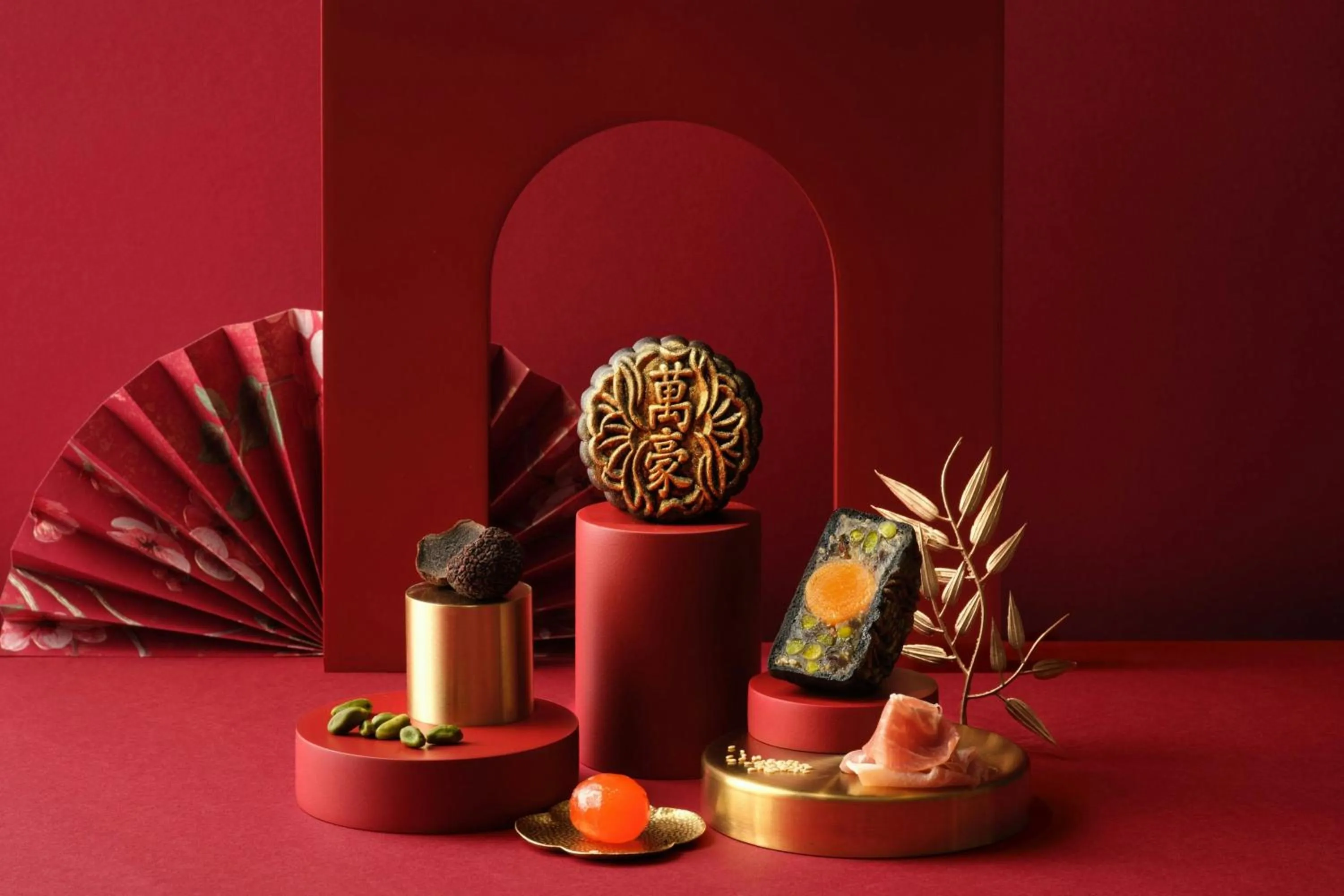 Restaurant/places to eat in Singapore Marriott Tang Plaza Hotel