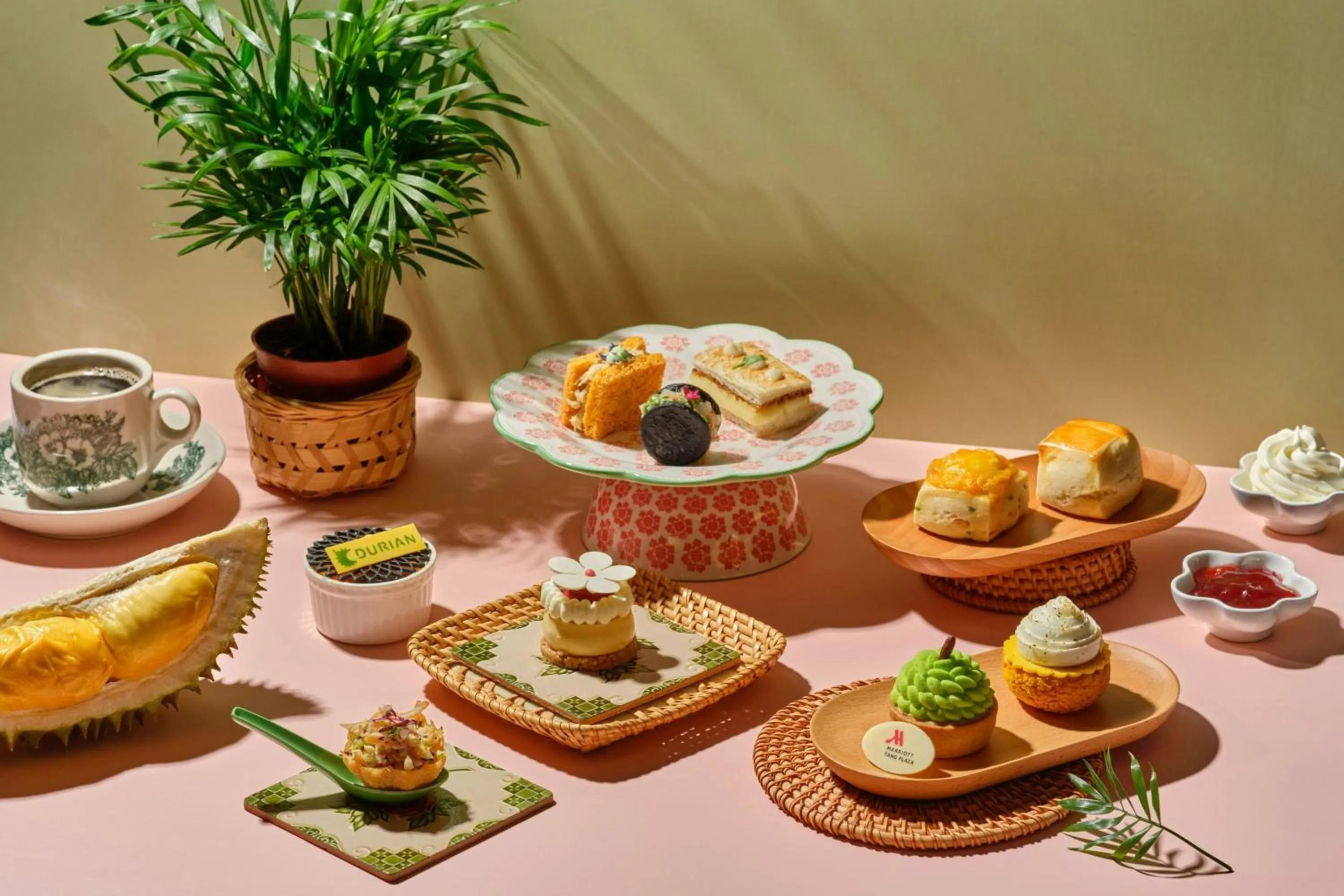 Restaurant/places to eat in Singapore Marriott Tang Plaza Hotel