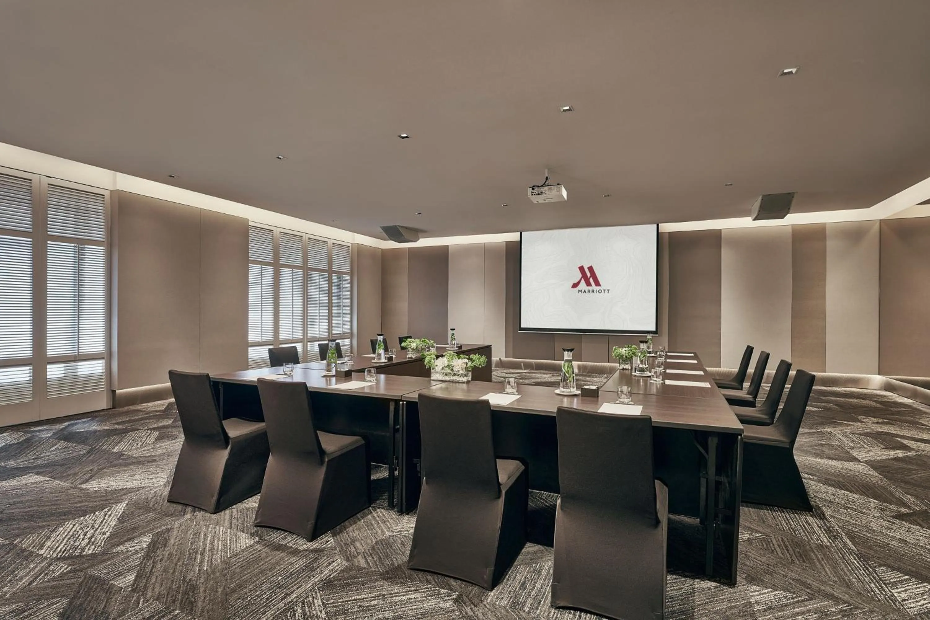 Meeting/conference room in Singapore Marriott Tang Plaza Hotel