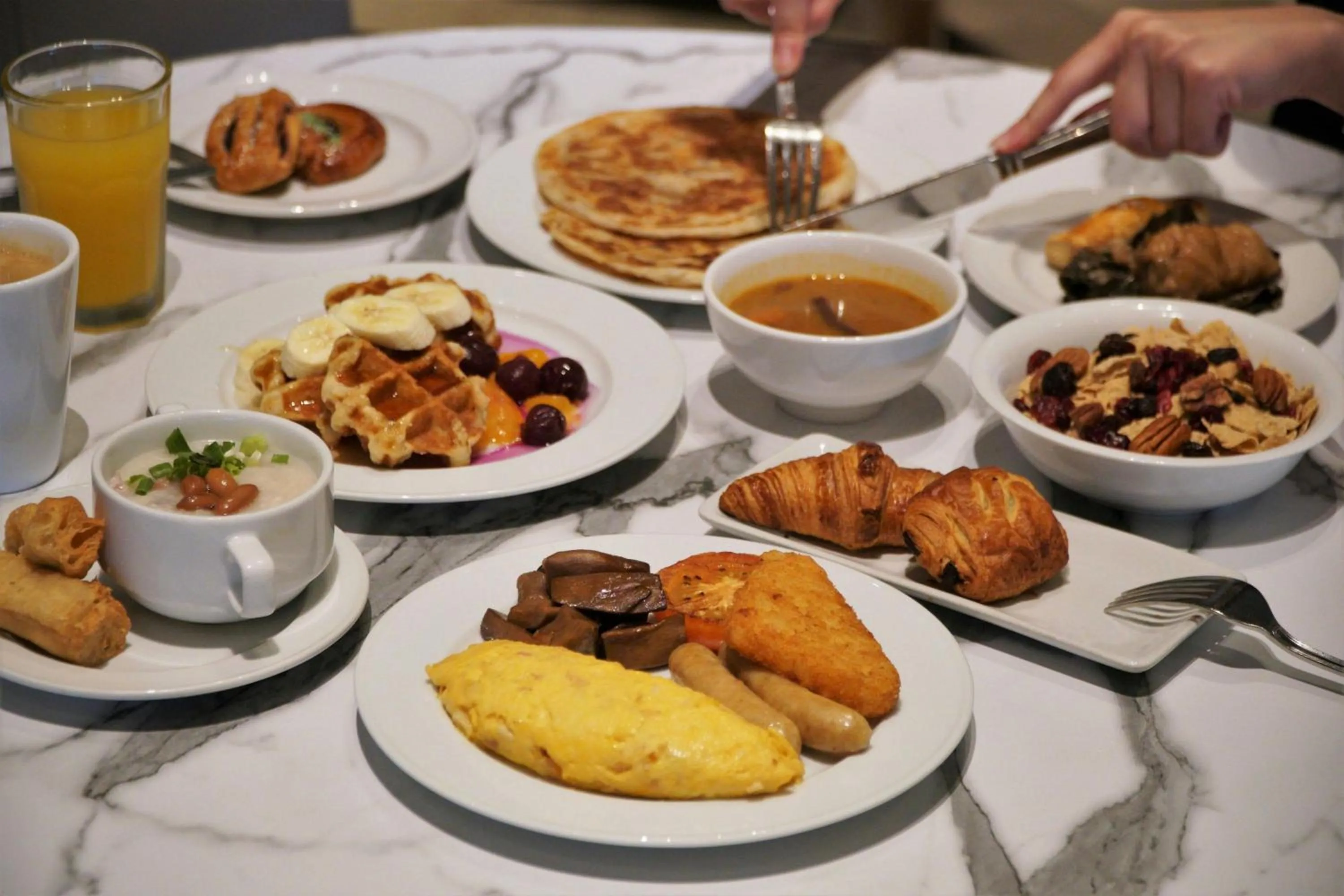 Breakfast in Singapore Marriott Tang Plaza Hotel
