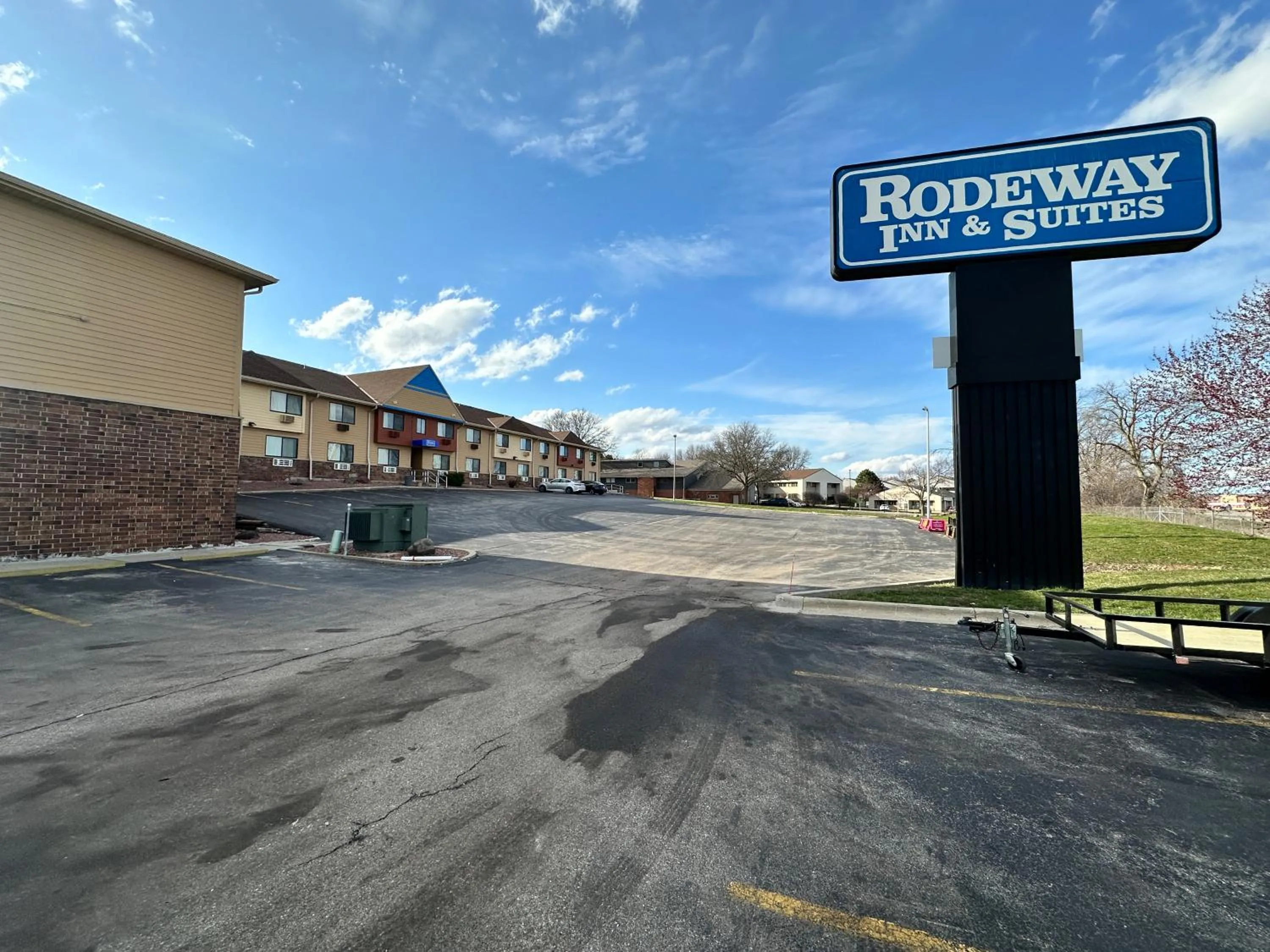 Property building in Rodeway Inn & Suites Madison East