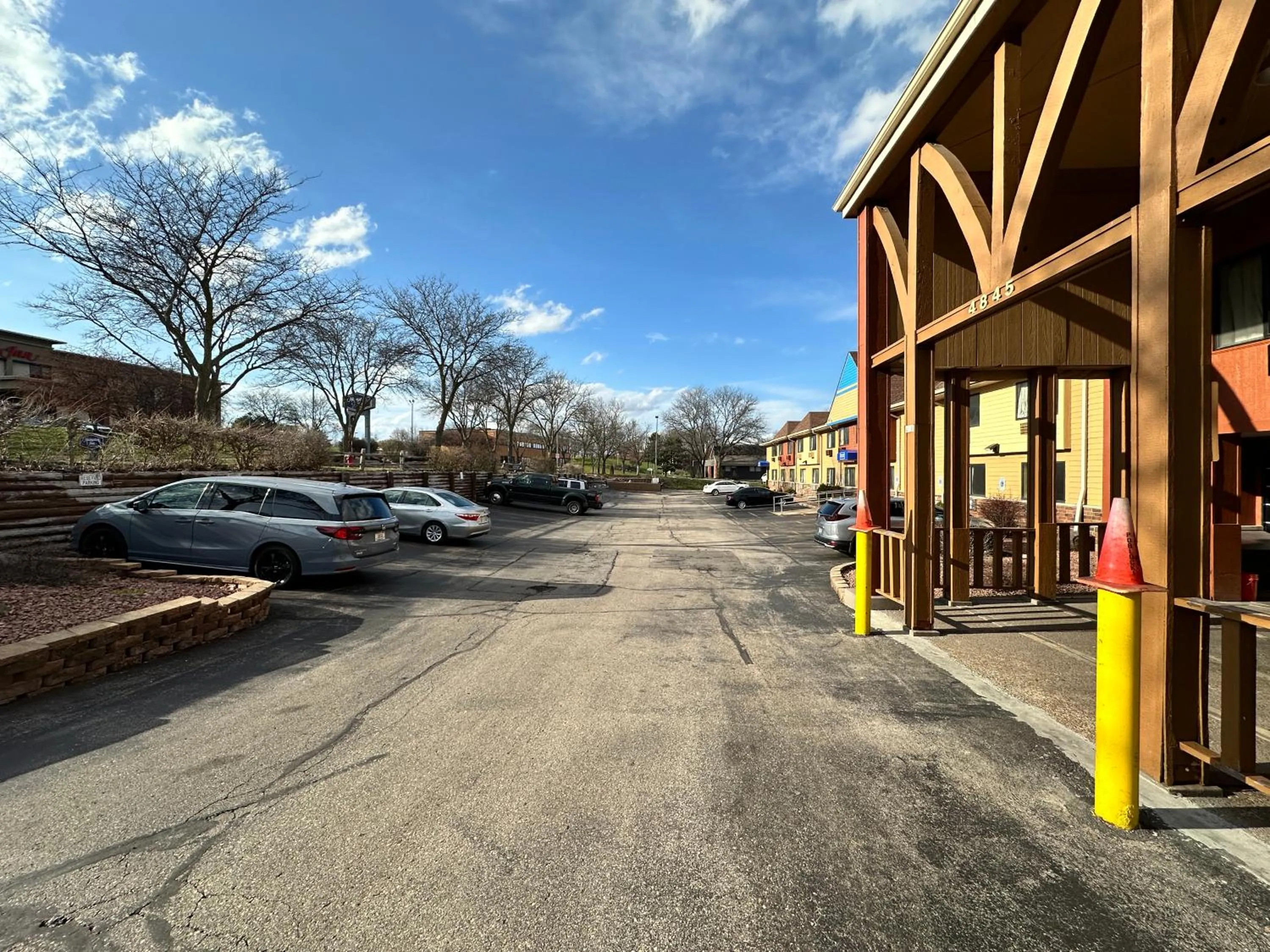Property building in Rodeway Inn & Suites Madison East