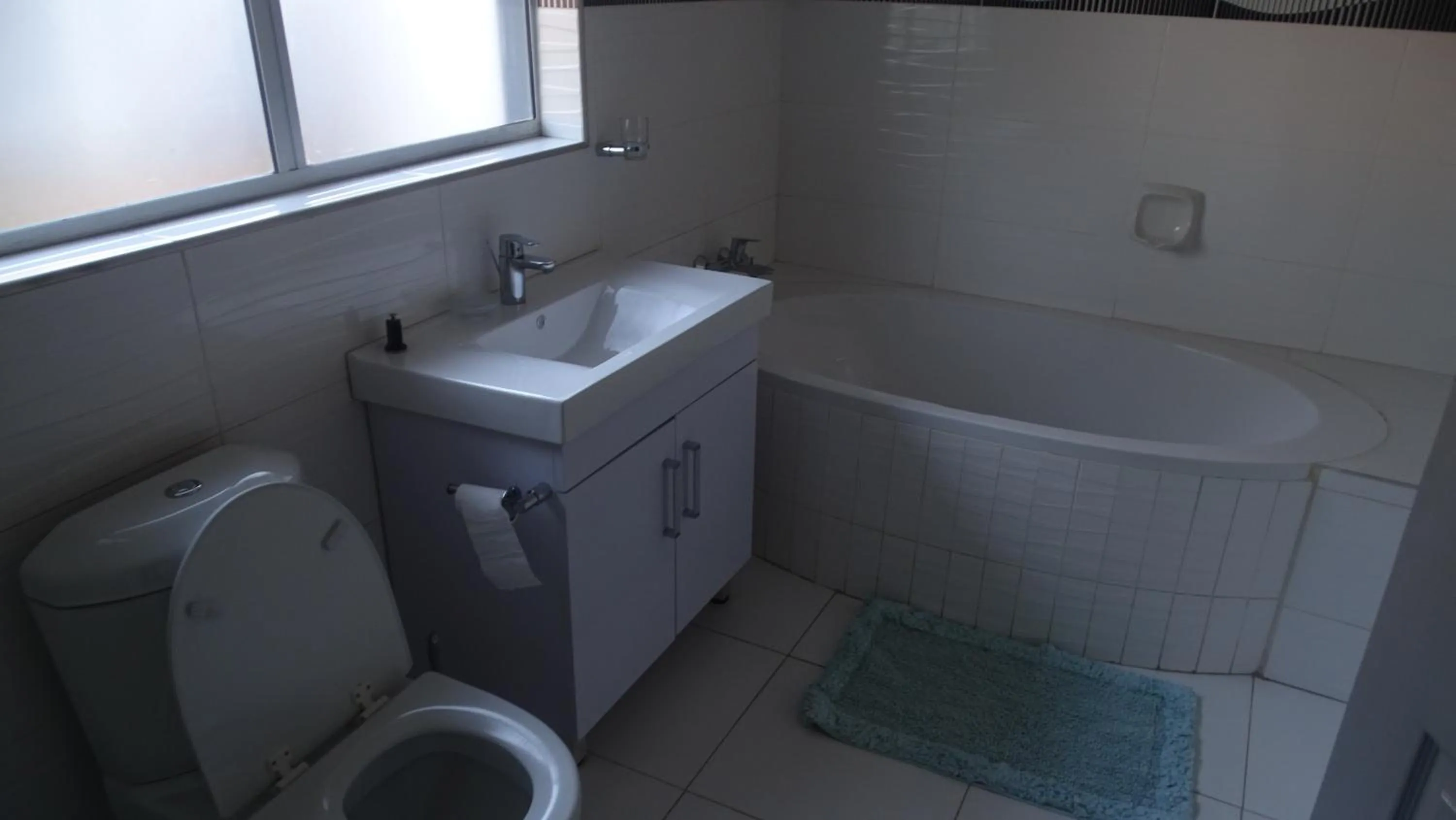 Toilet in Mt Pleasant Bed and Breakfast Ltd