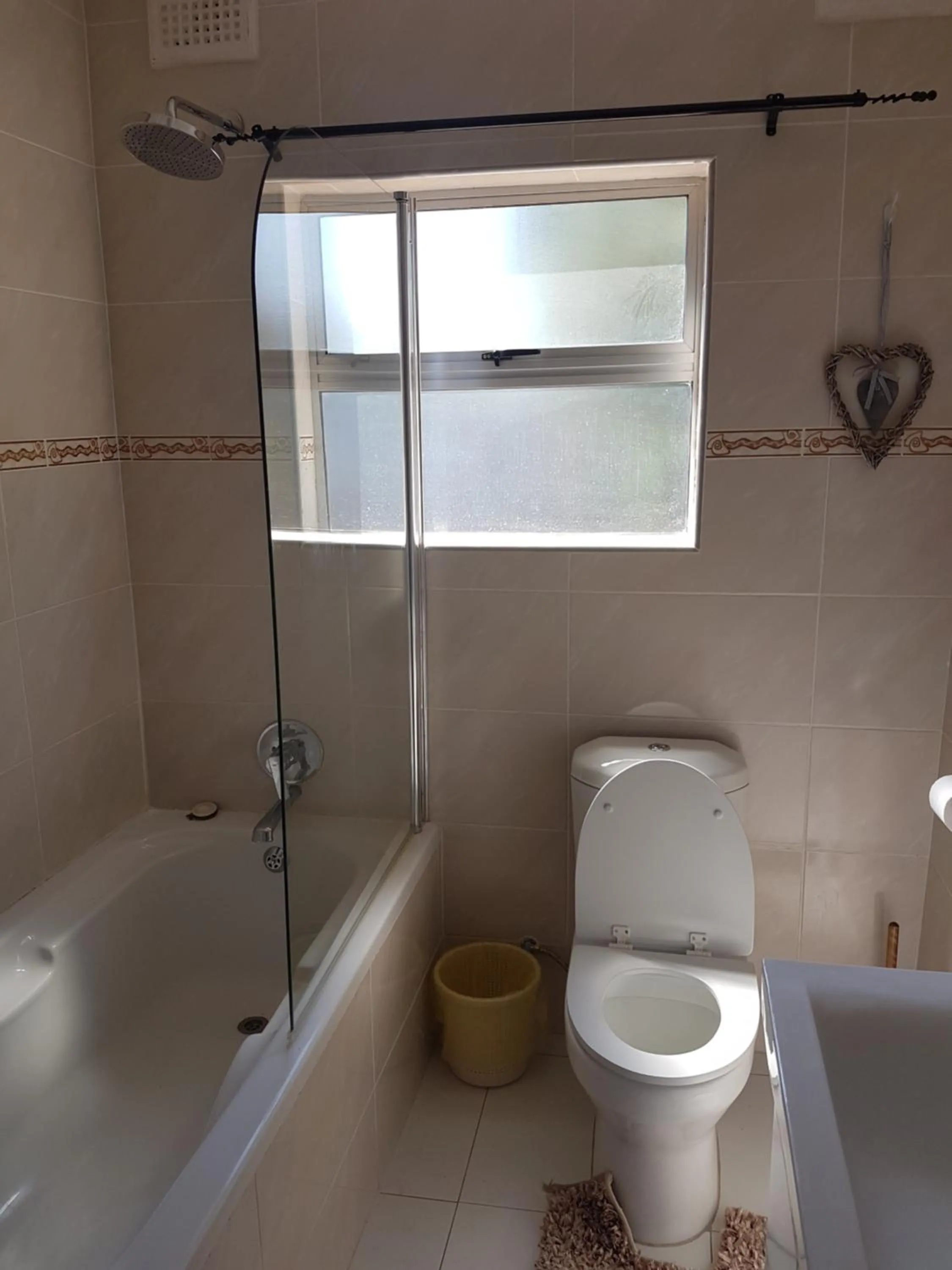 Shower in Mt Pleasant Bed and Breakfast Ltd