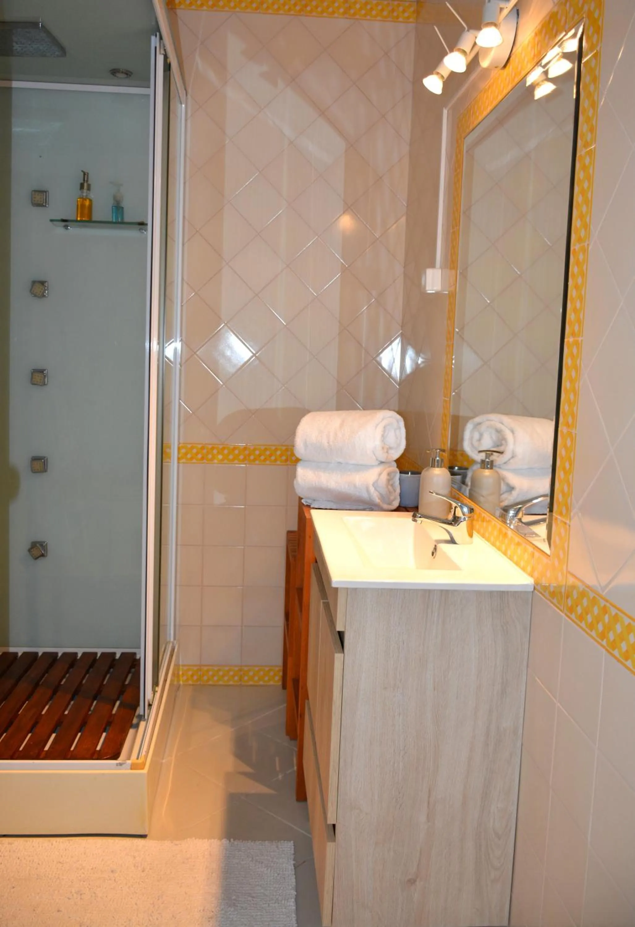 Bathroom in Tavira Terrace