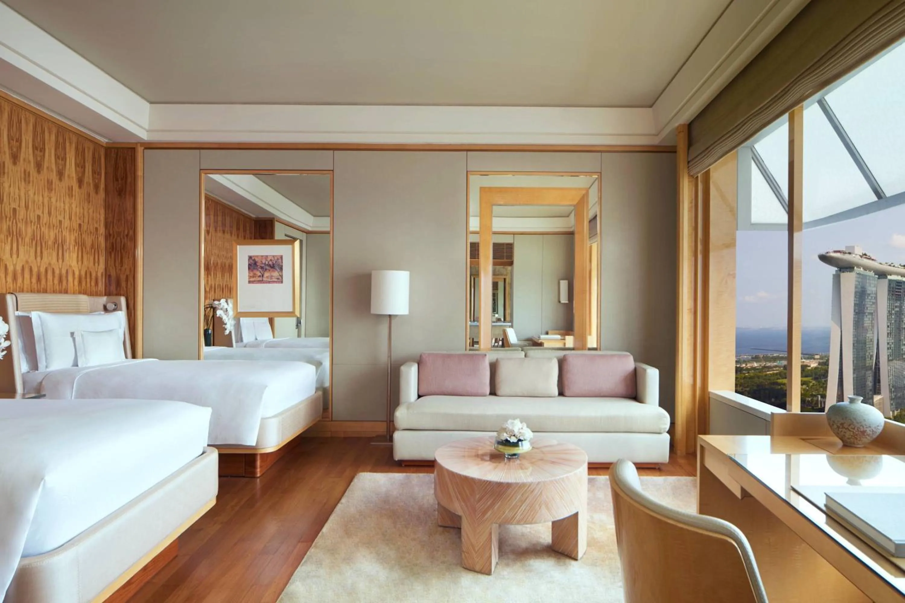 Bedroom, Bed in The Ritz-Carlton, Millenia Singapore